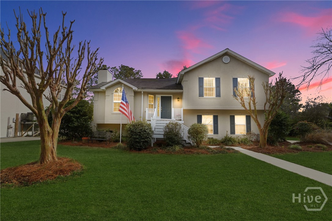 1 Teakwood Drive