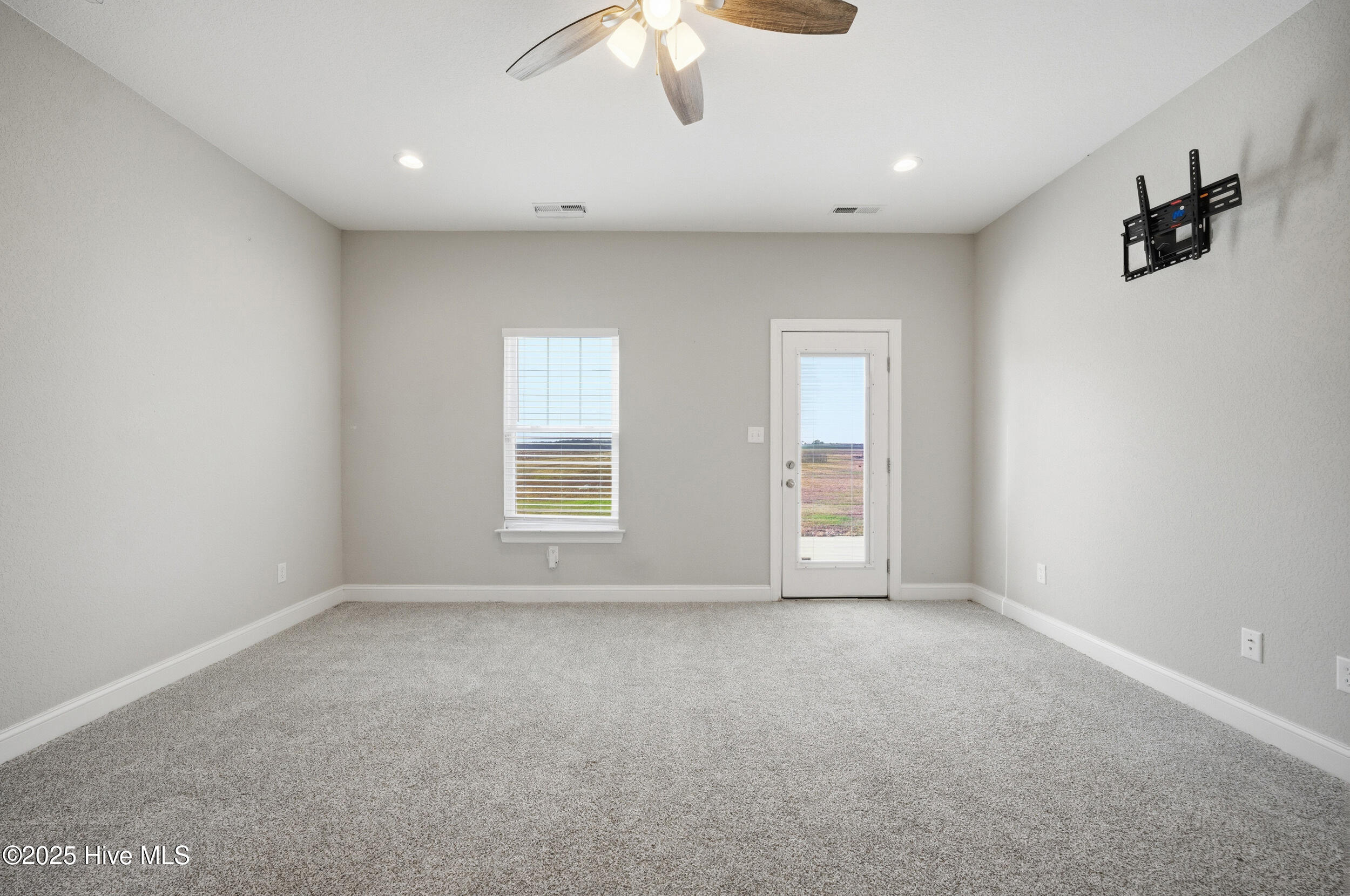 438 N Indiantown Road, Shawboro, NC, 27973