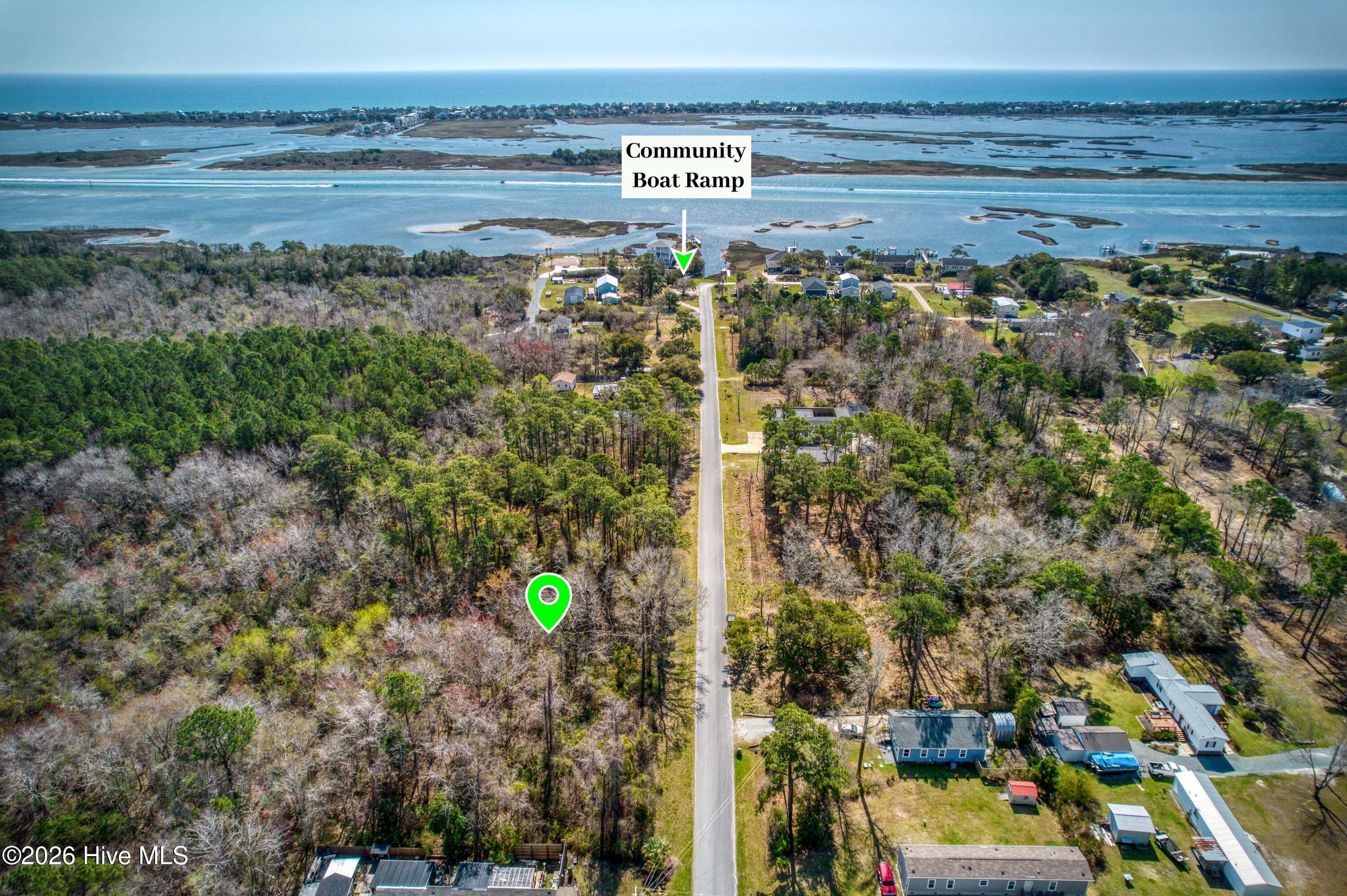 100560765 | Photo 15