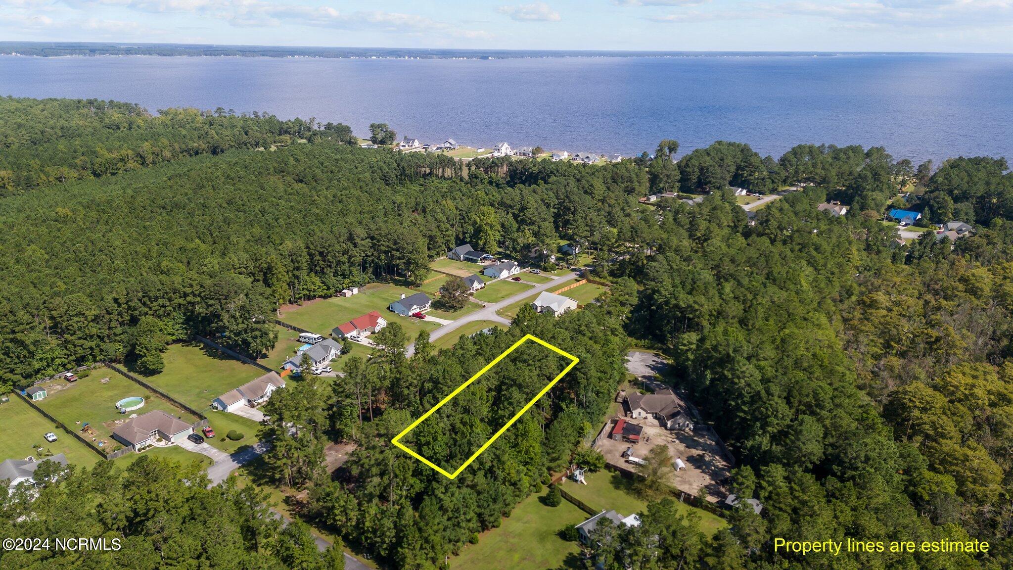 102 Redbud Court, Havelock, NC, 28532