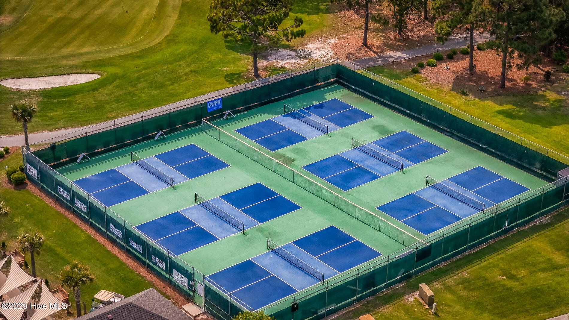 100544810 | Photo 41