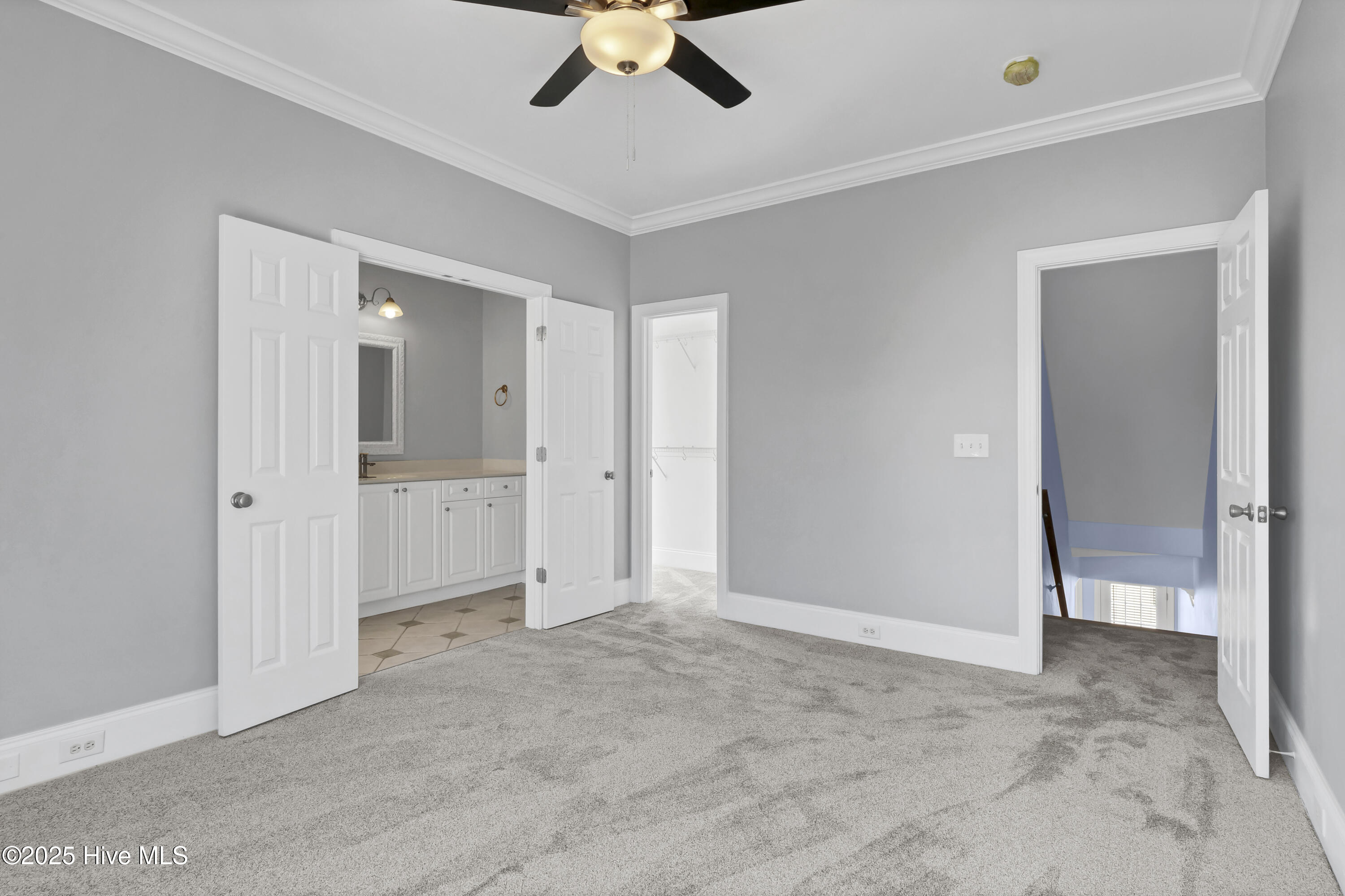 100547030 | Photo 19