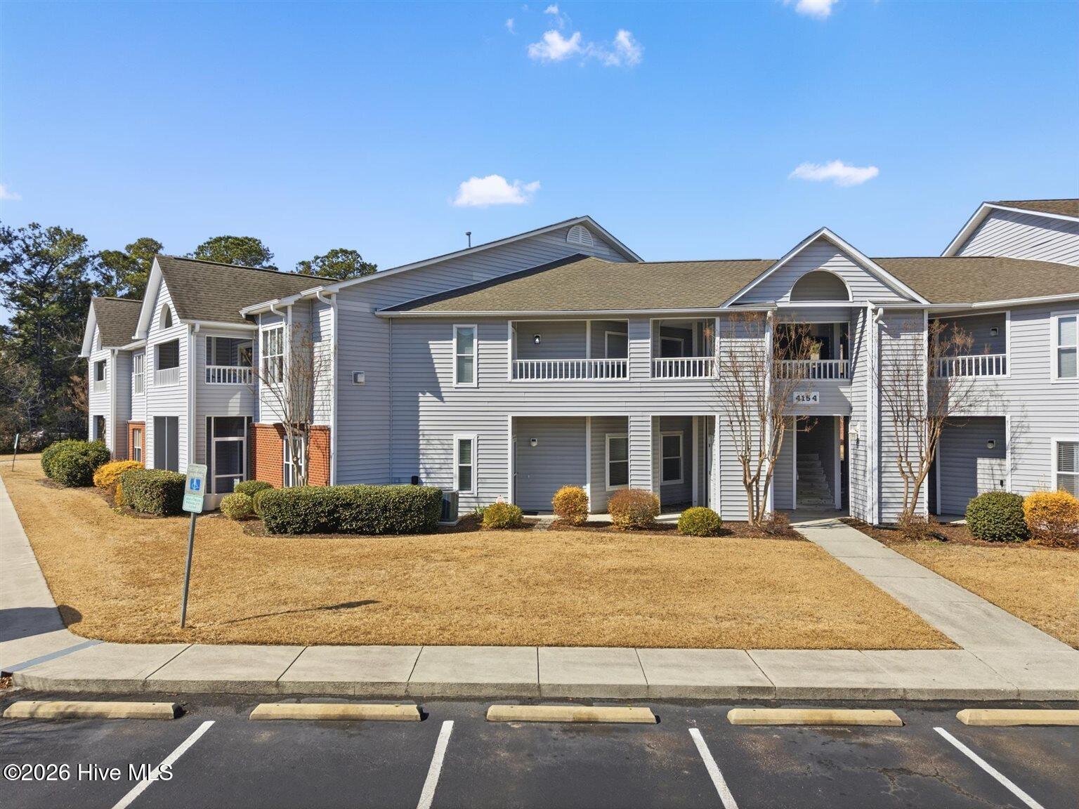 100554604 | Photo 53