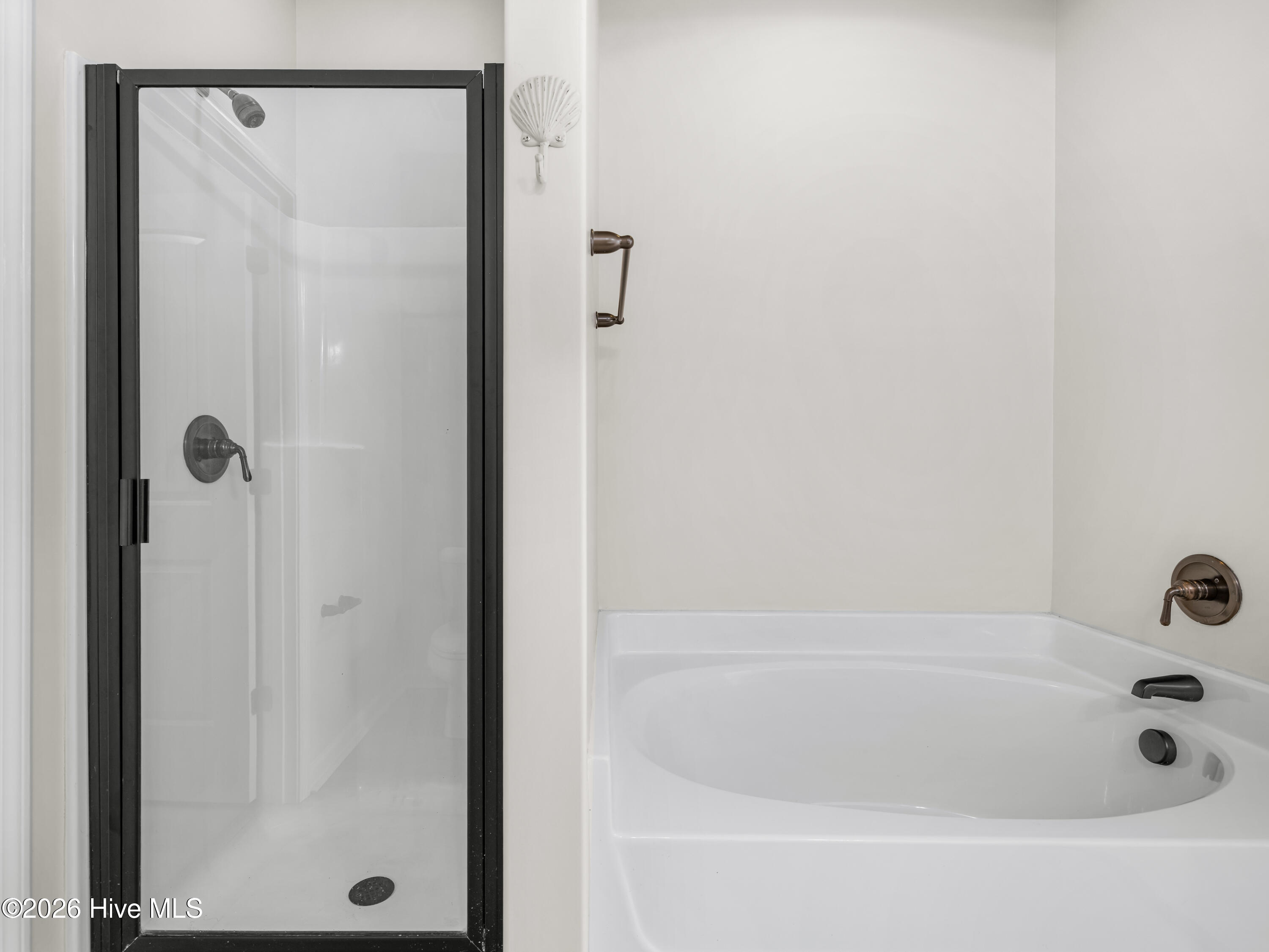 100554822 | Photo 26