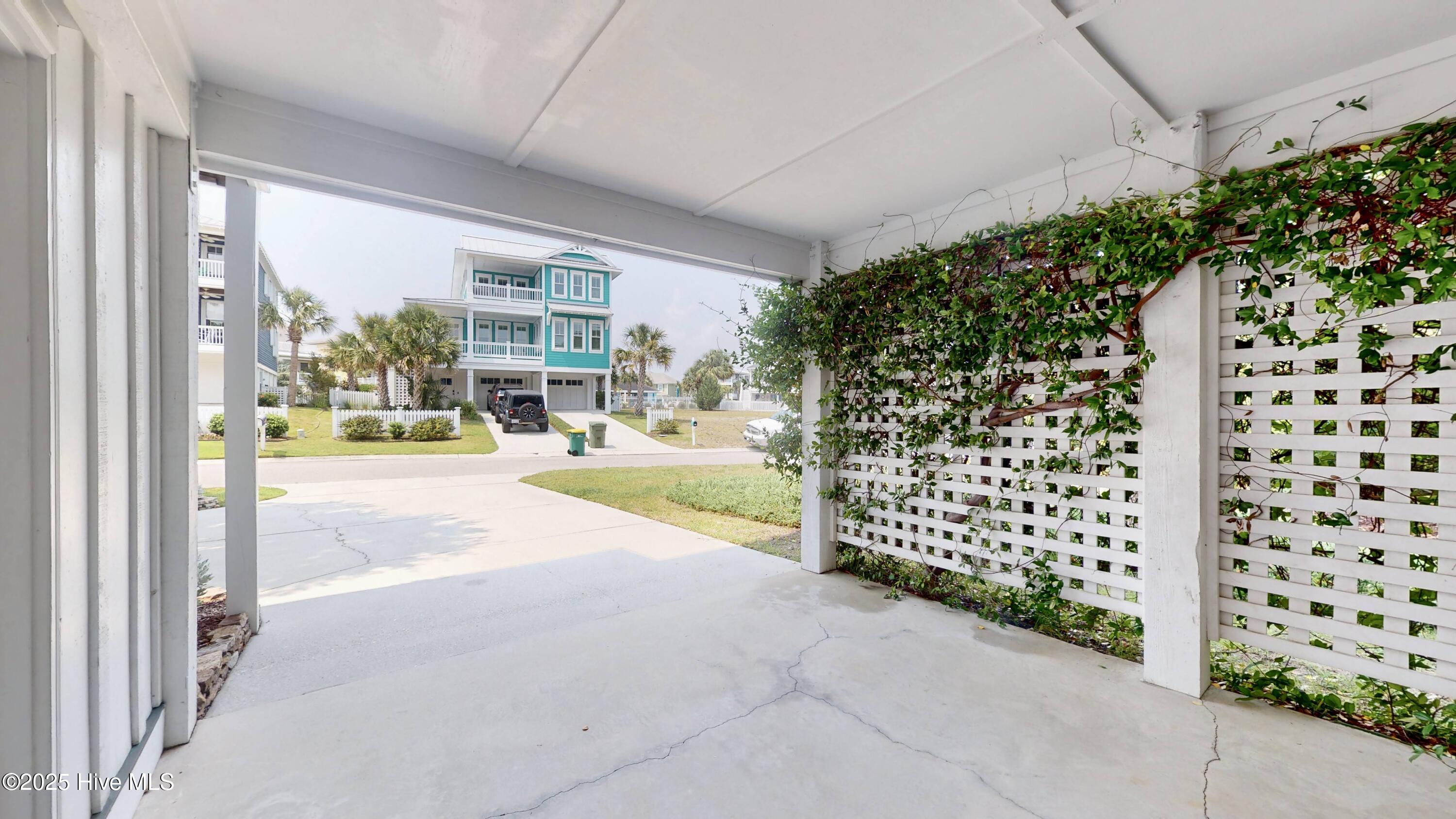 100544157 | Photo 54