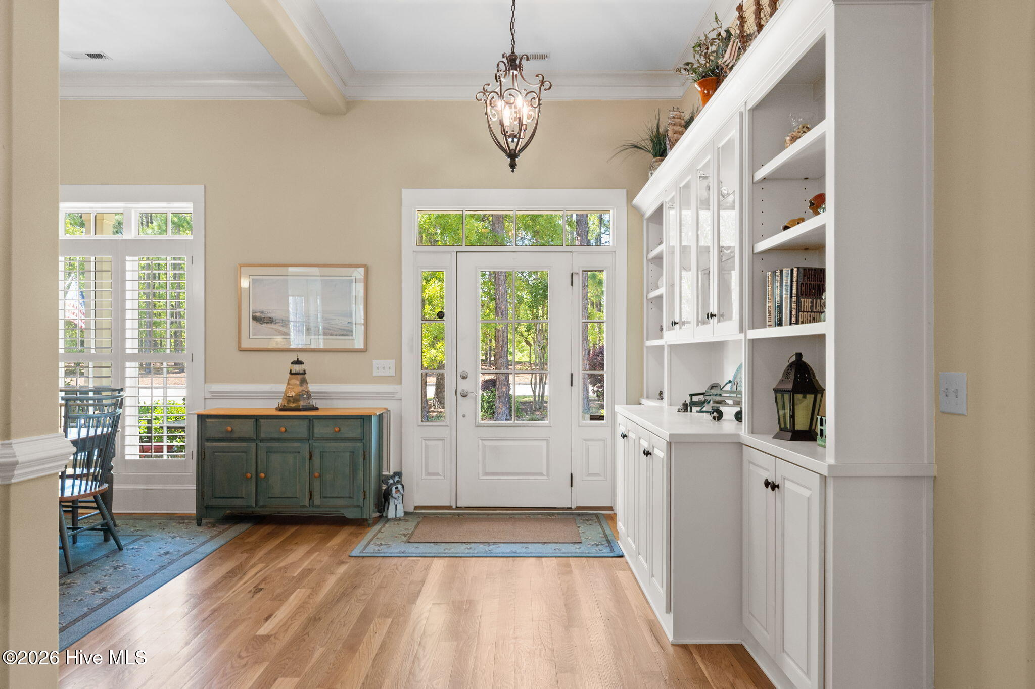 100567899 | Photo 24