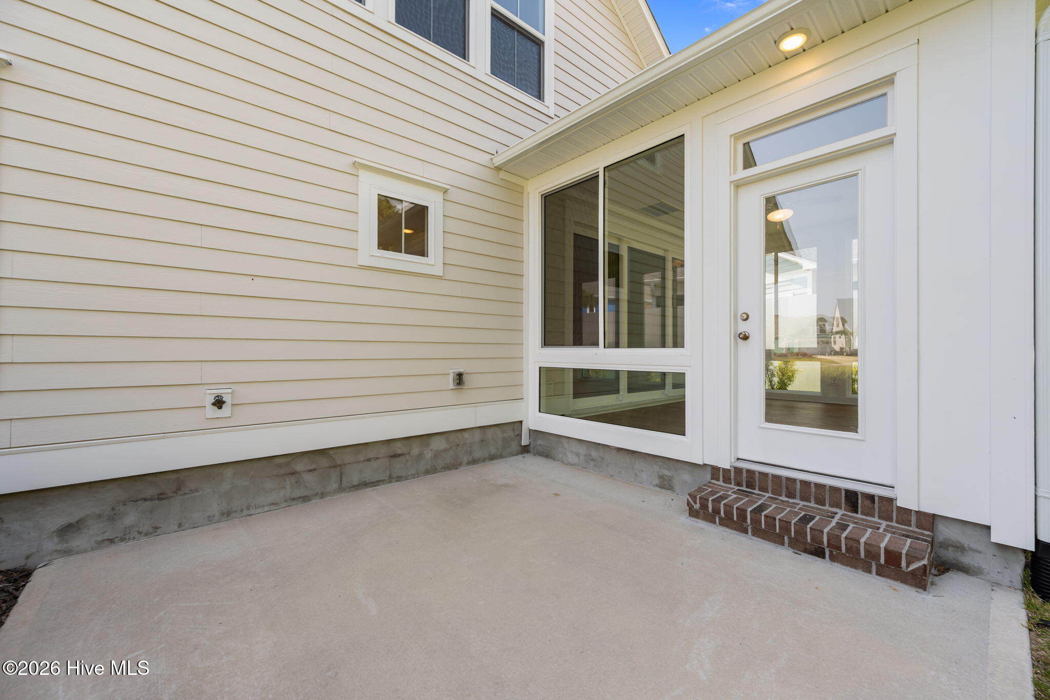 559 Moss Lake Lane, Holly Ridge, NC, 28445