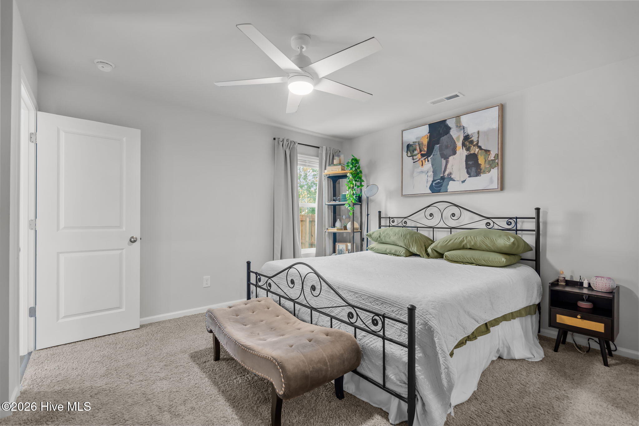 100547545 | Photo 18