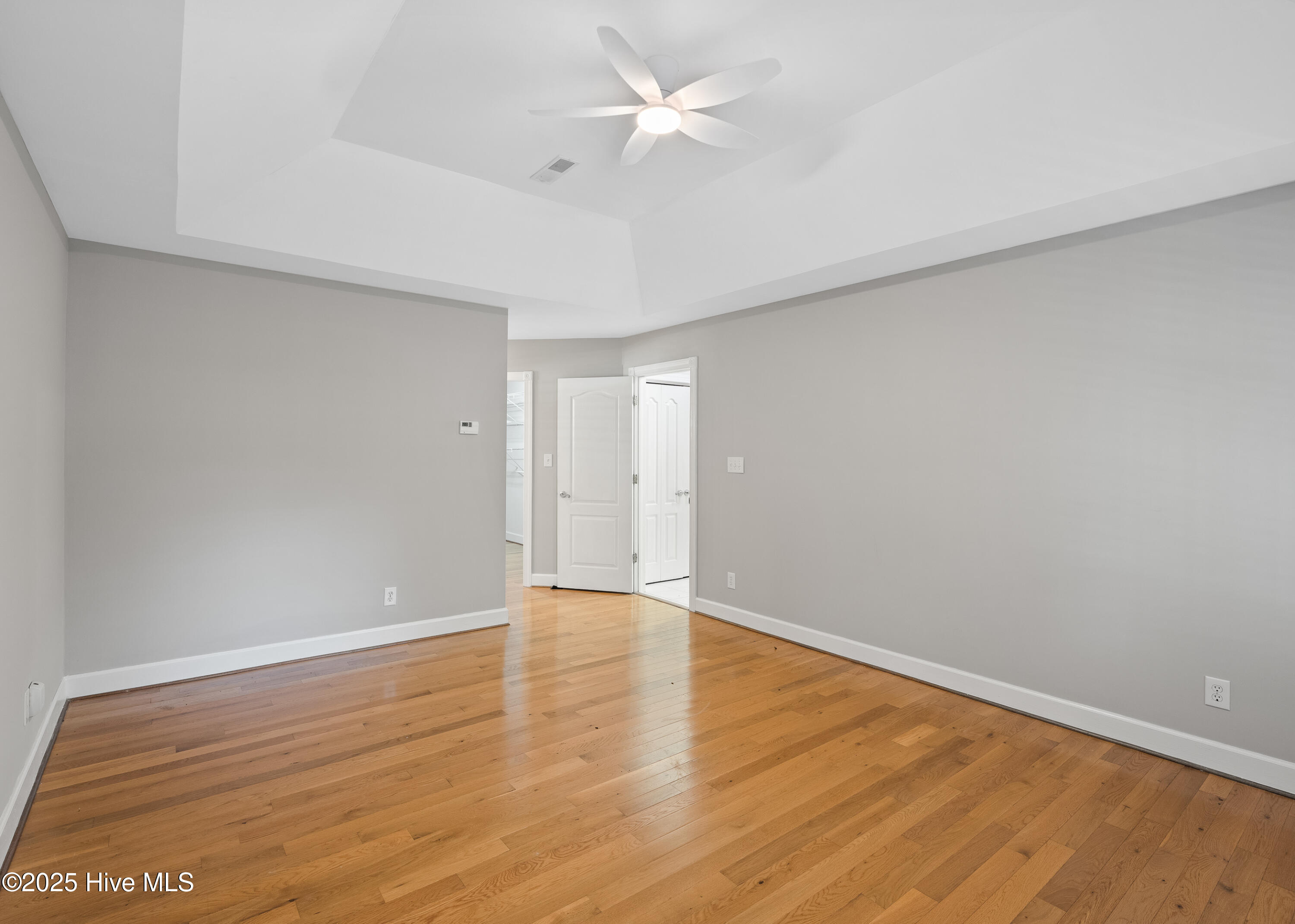 100543941 | Photo 28