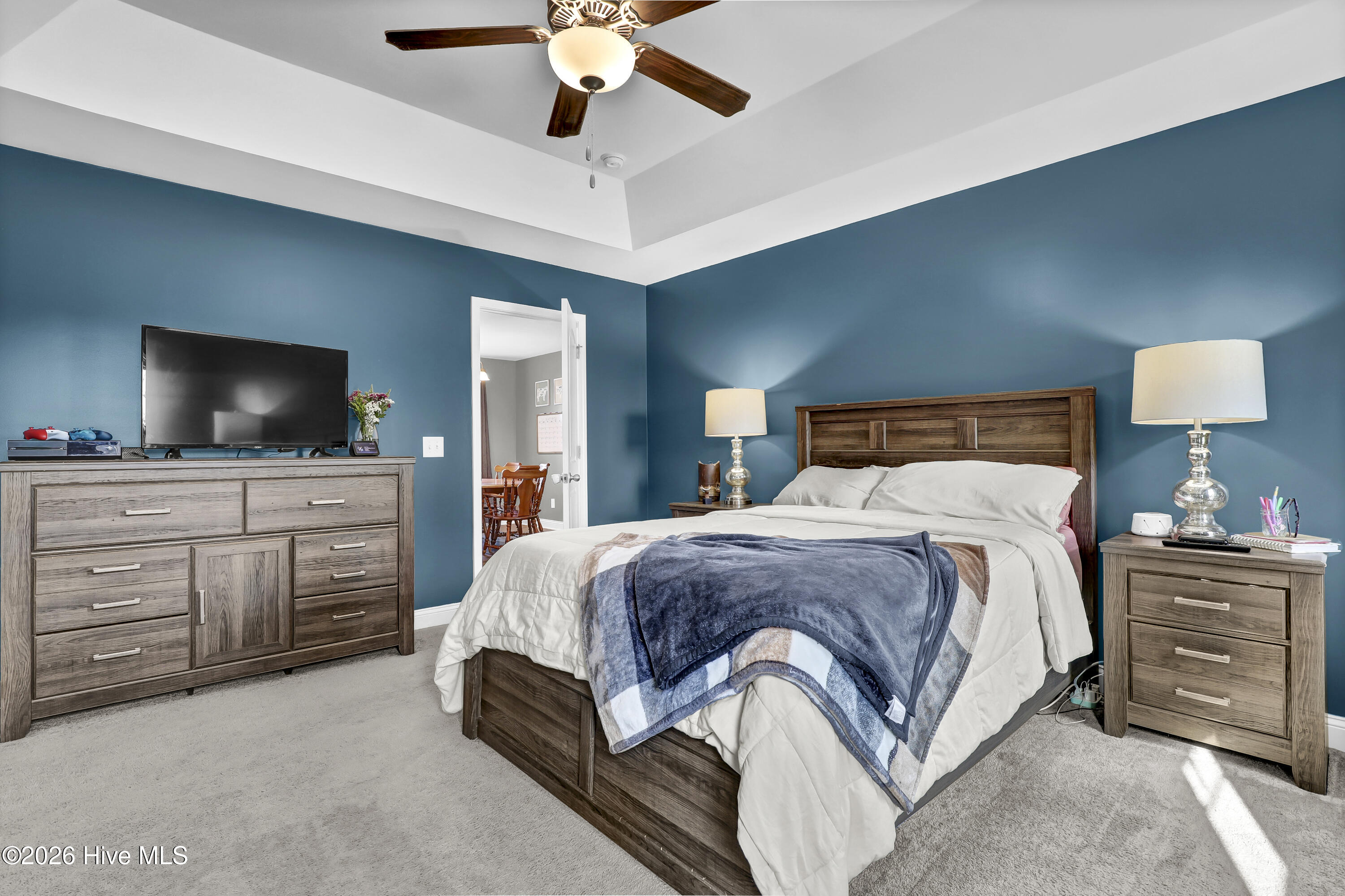 100547660 | Photo 18