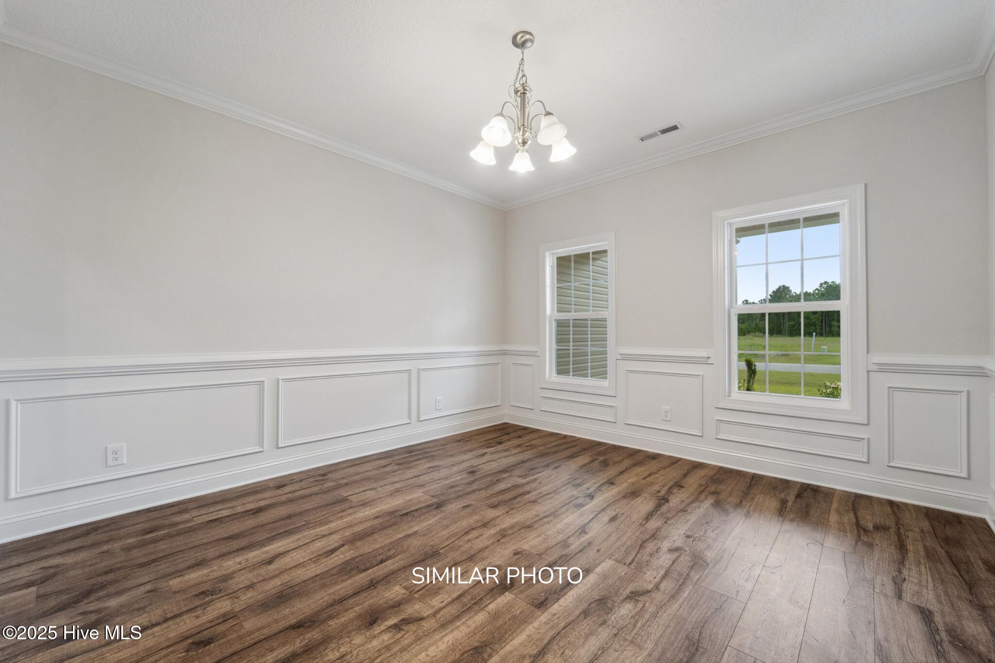304 Shine Court, Jacksonville, NC 28546 – photo 7: SIMILAR PHOTO 8 (4)