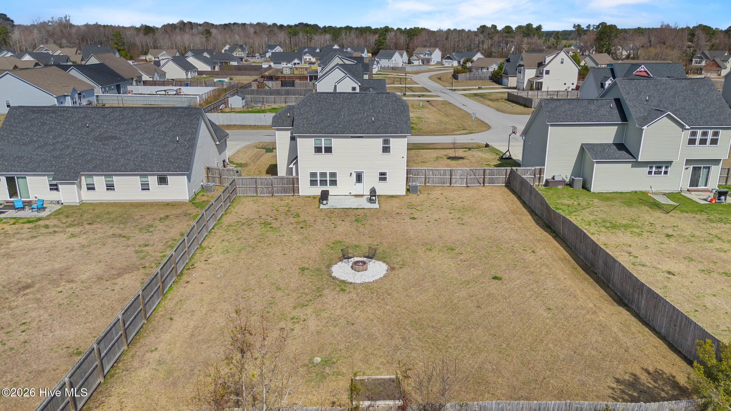 100558601 | Photo 36