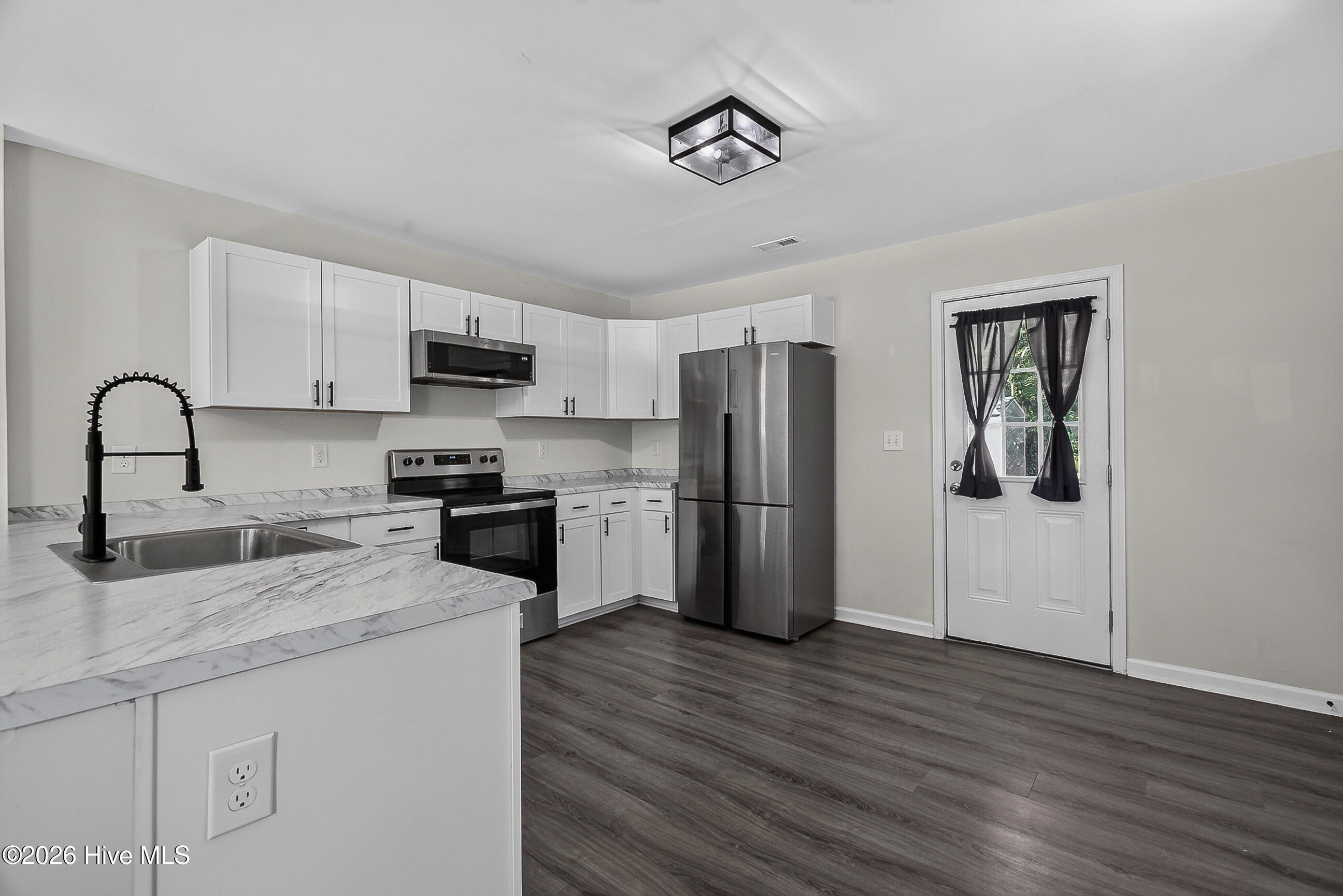 305 White Oak Street,Jacksonville