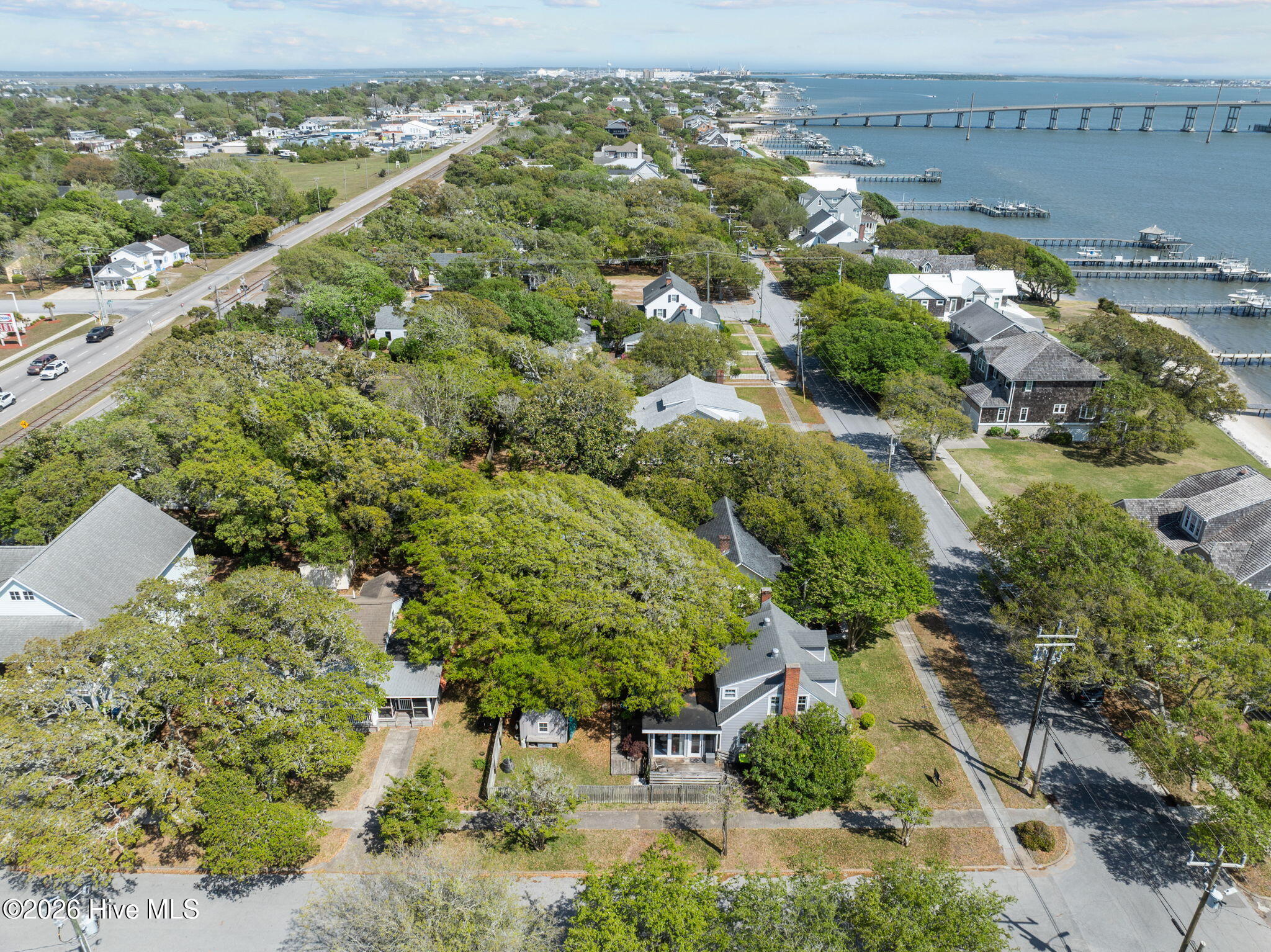2812 Evans Street, Morehead City, NC, 28557