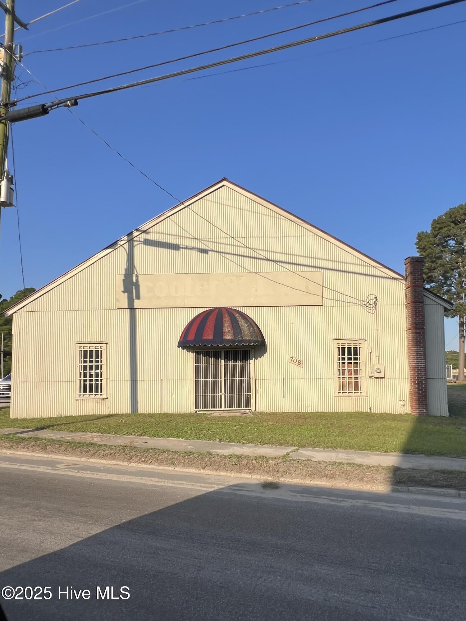 708 S Alston Street, Nashville, NC, 27856