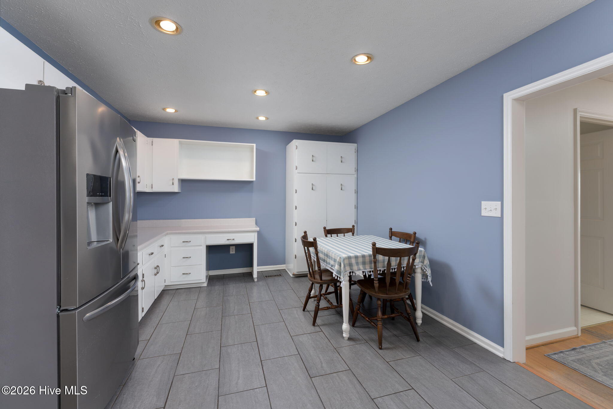 100553404 | Photo 11