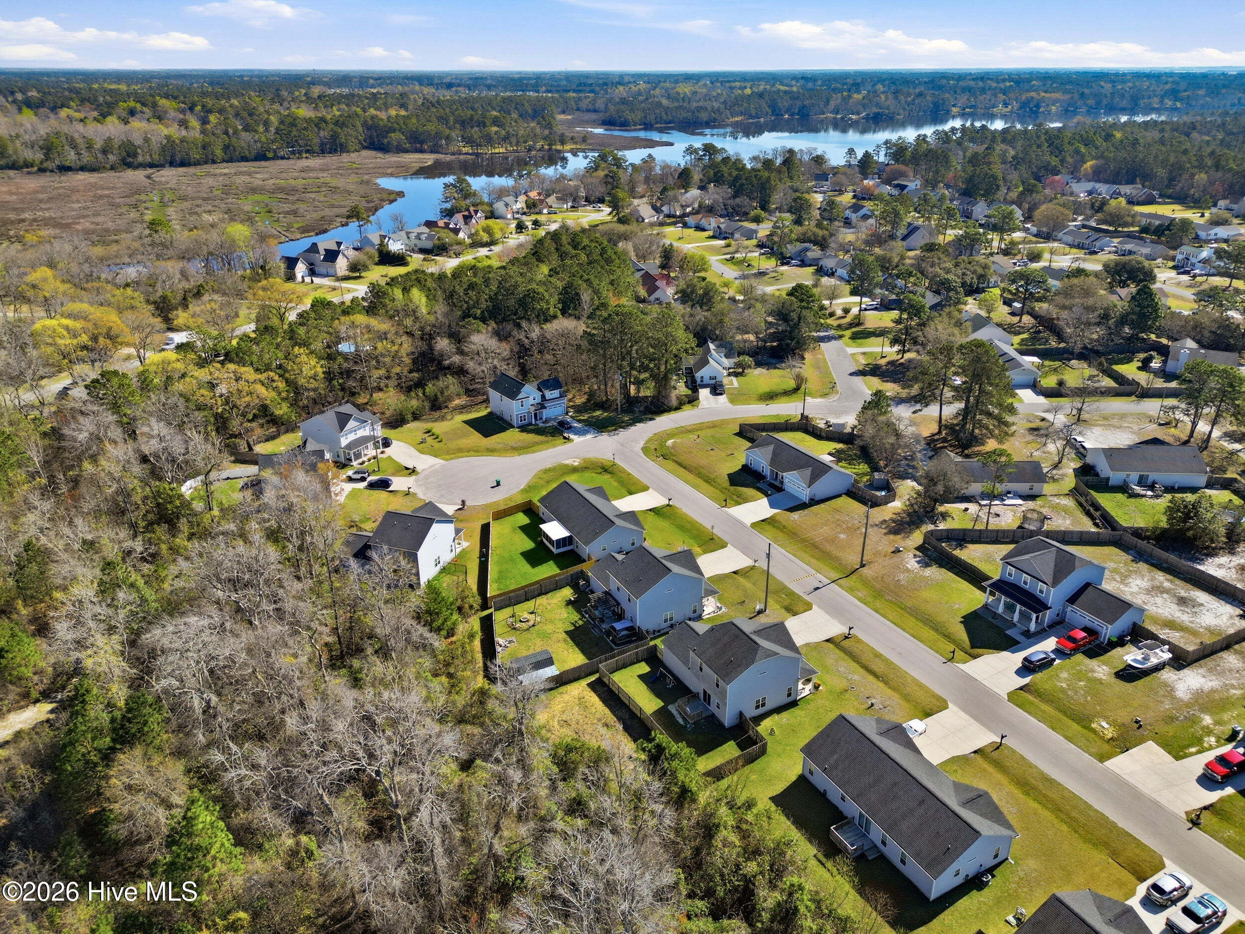 100562917 | Photo 49