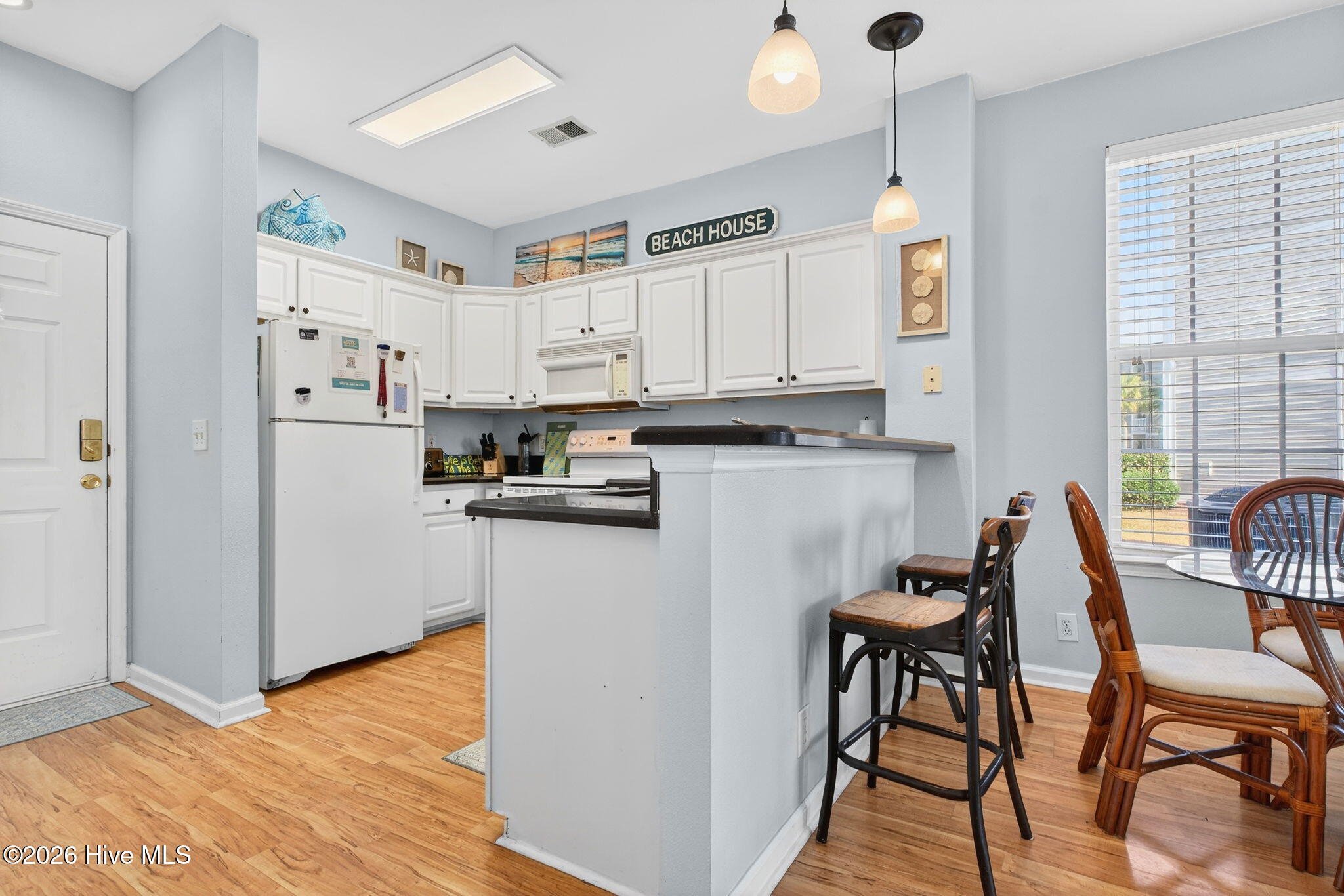 100559381 | Photo 16