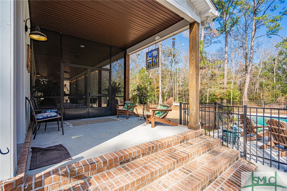 Side porch to Back Porch and Mudroom