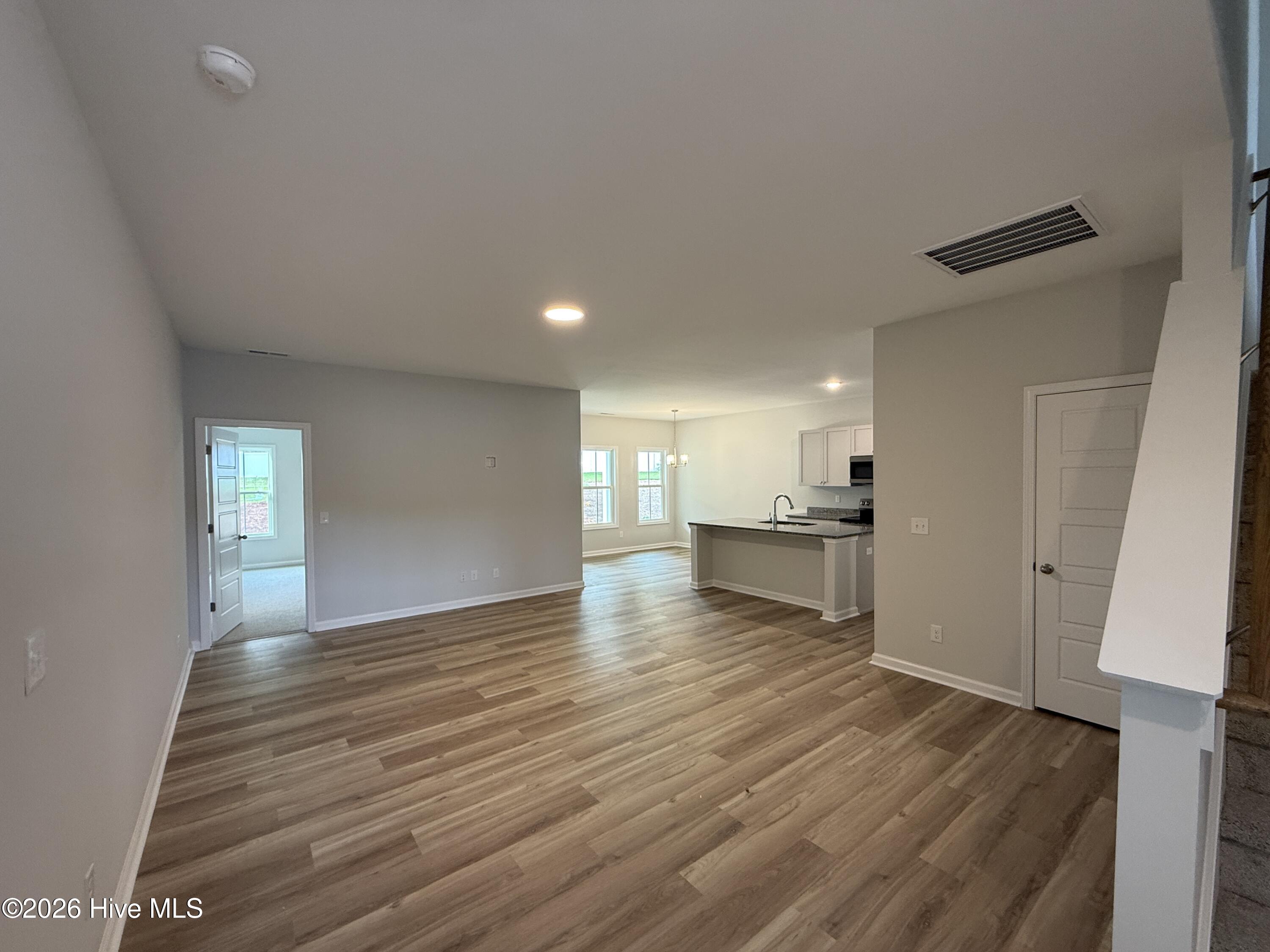 Photo 3 of Single family home for sale at 101 Crossvine St, Selma, NC 27576 | MLS# 100591839 | Listing updated on 2026-10-09