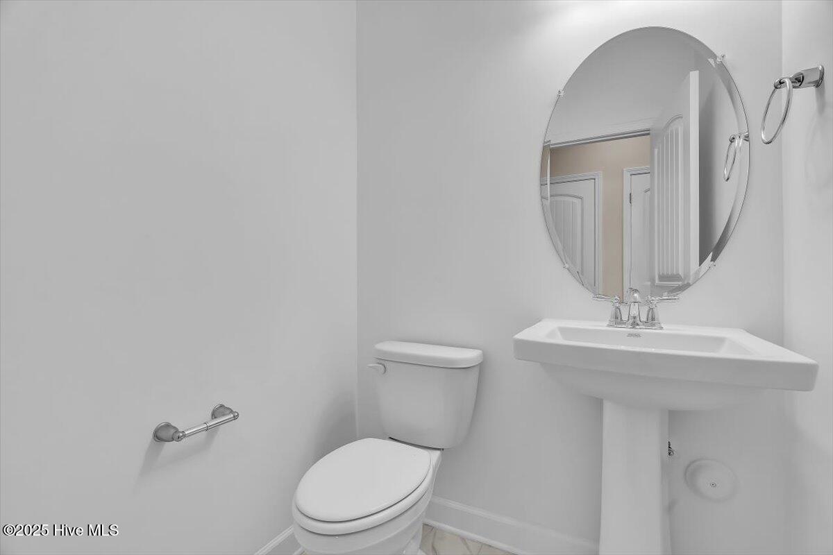 100537341 | Photo 19