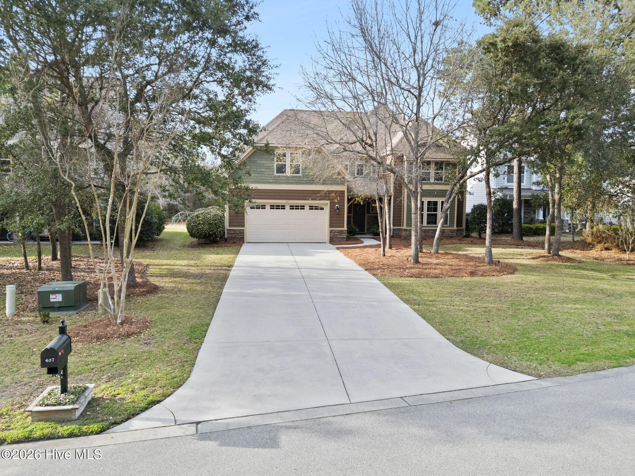 100562110 | Photo 74