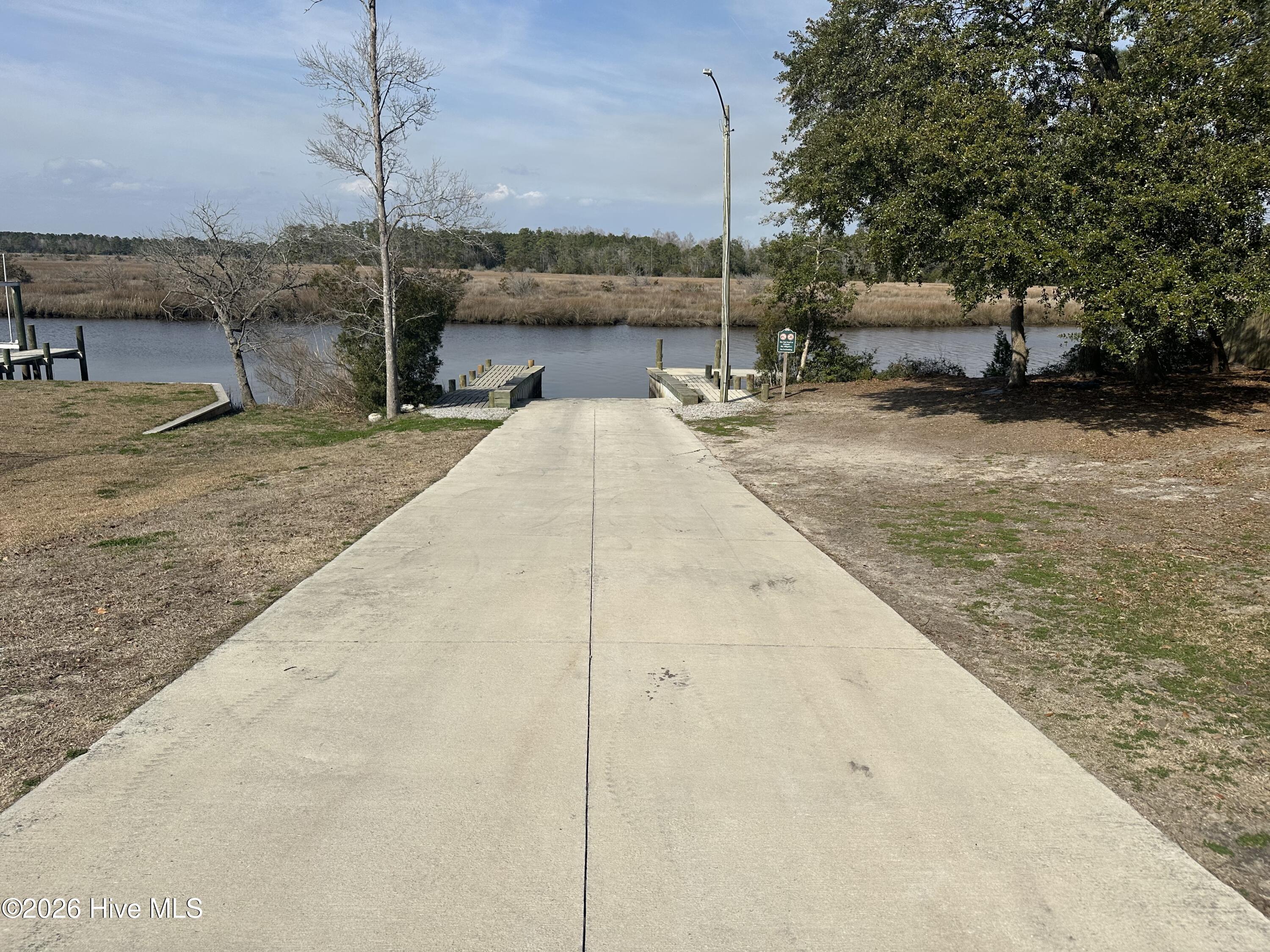 100559148 | Photo 44