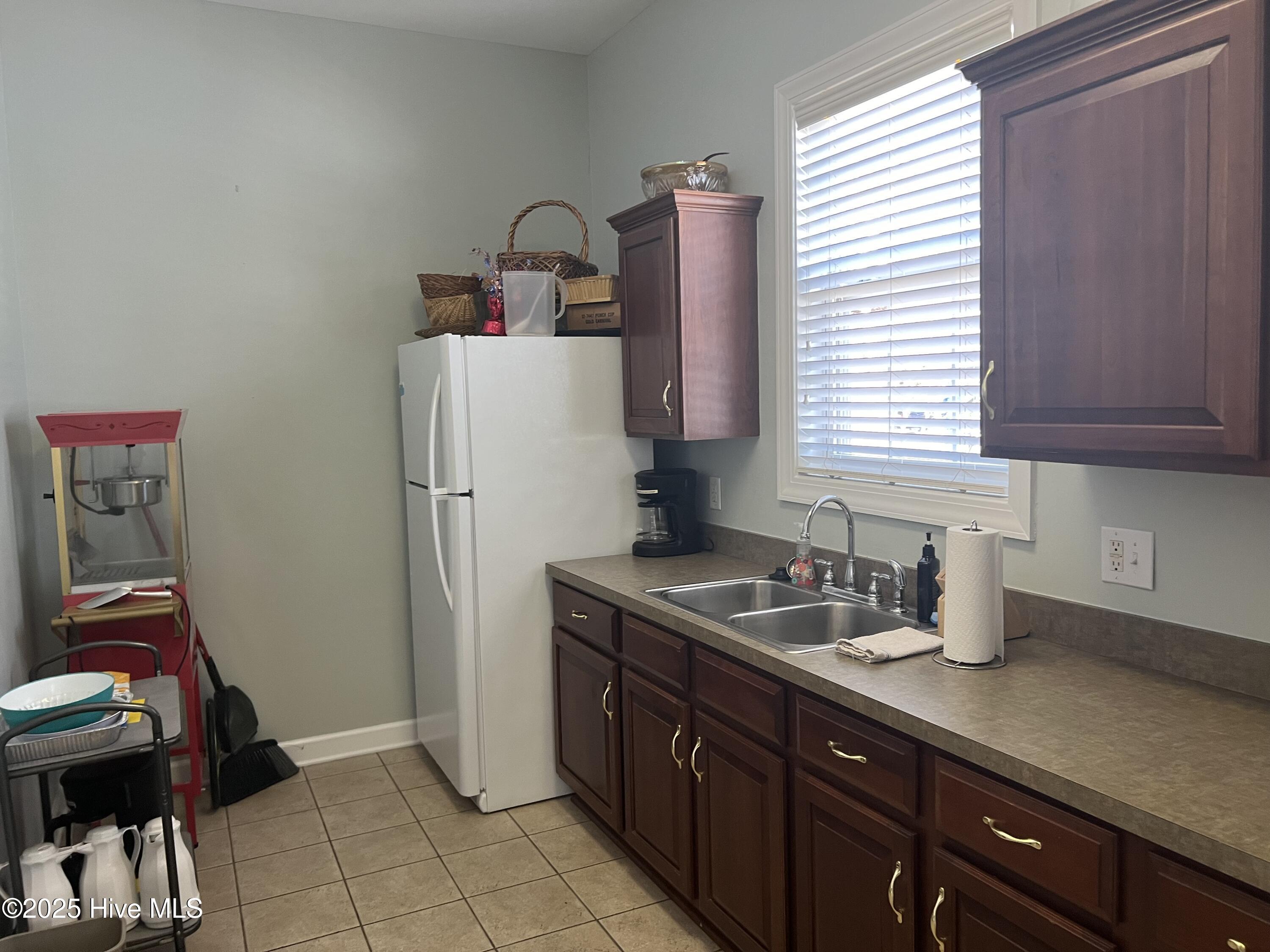 100539119 | Photo 55