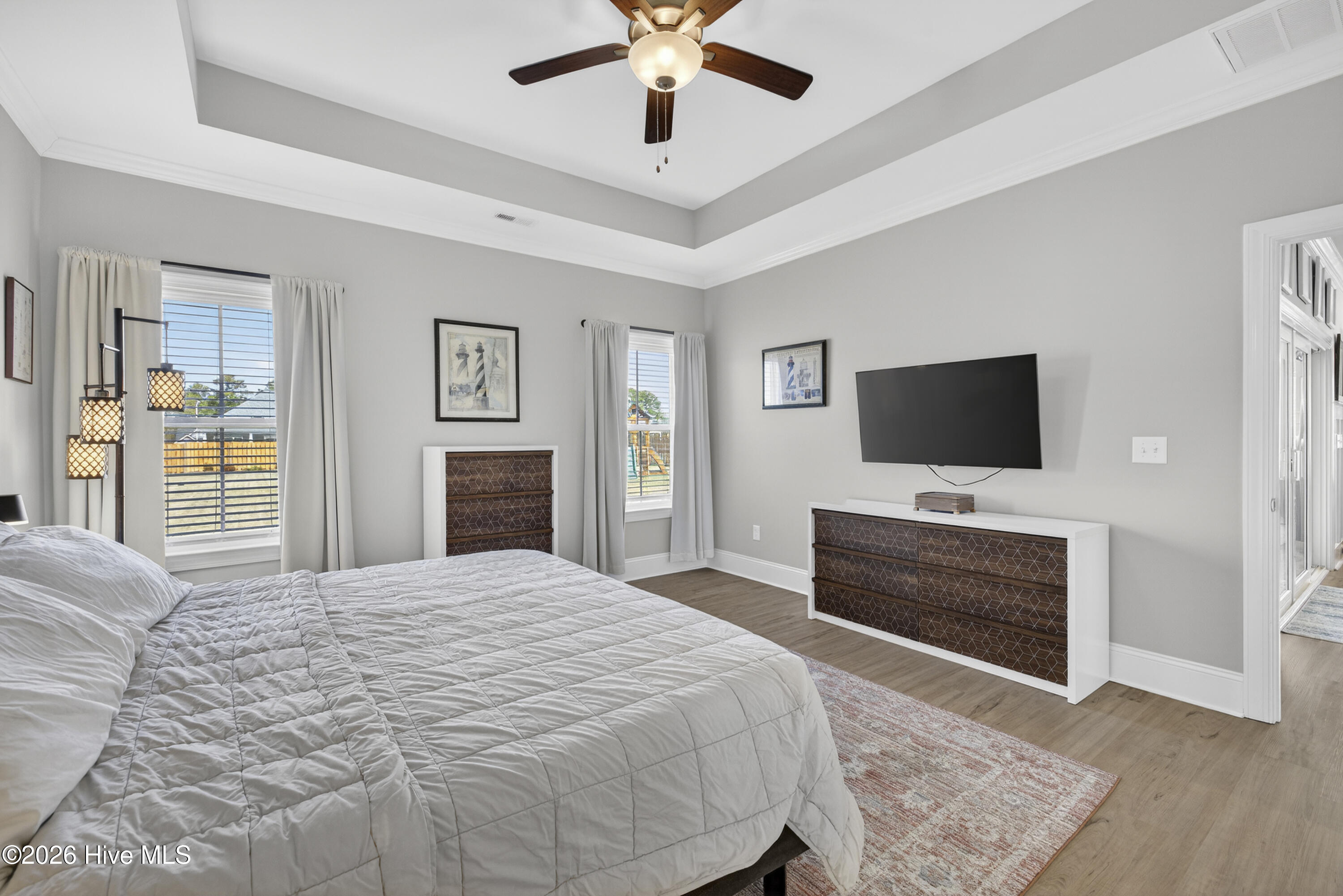 100564336 | Photo 22