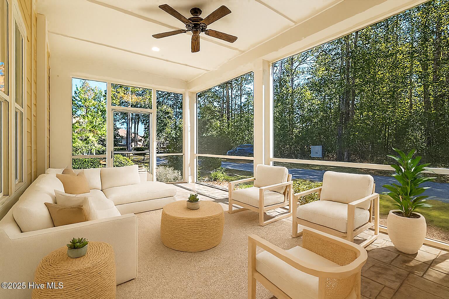 100536924 | Photo 38