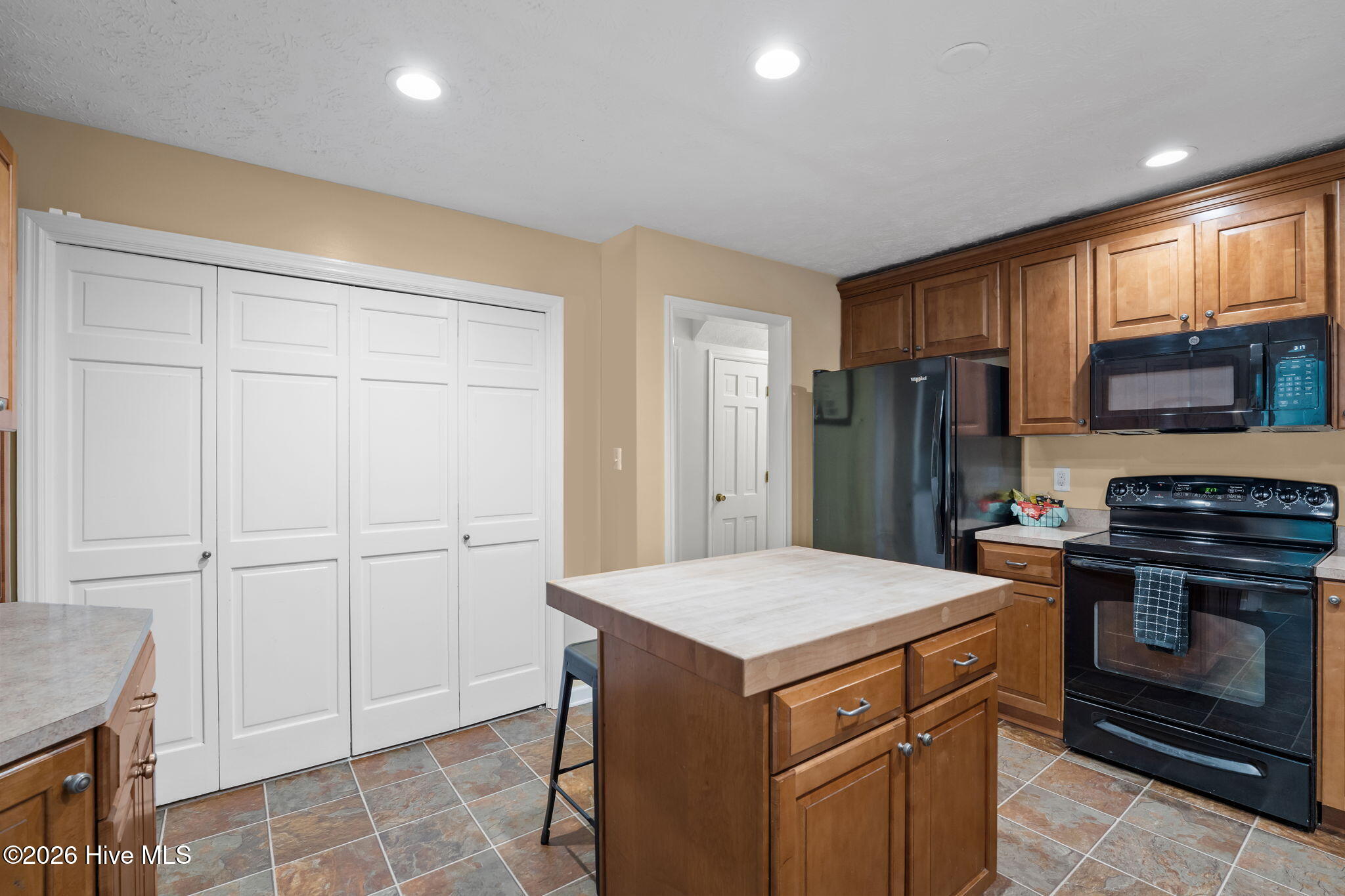 1123 N Fort Bragg Road, Southern Pines, NC, 28387