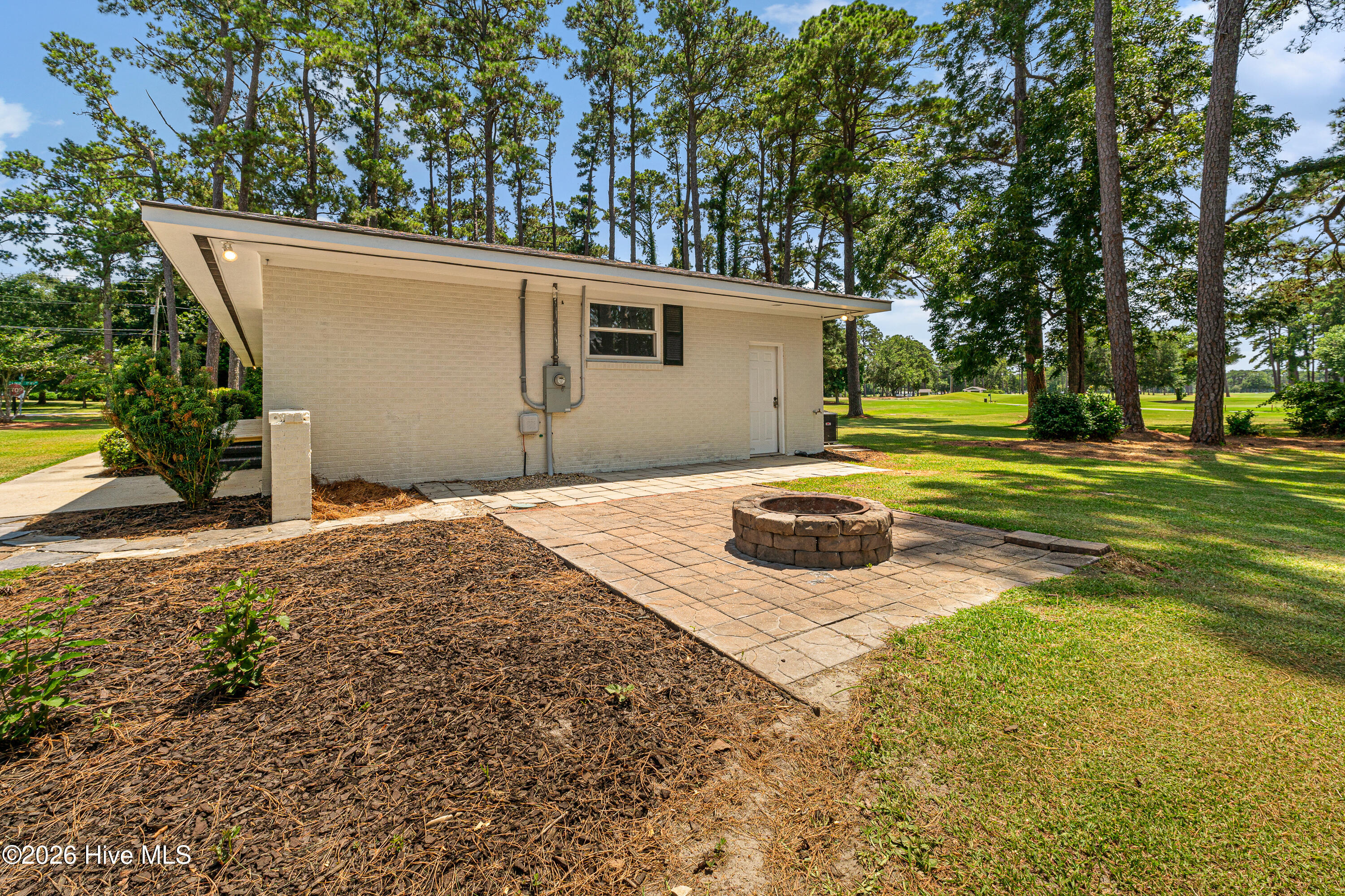 1705 River Drive,Morehead City