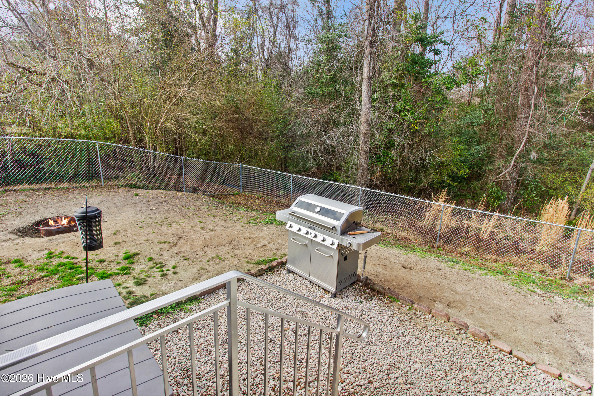 100548560 | Photo 18