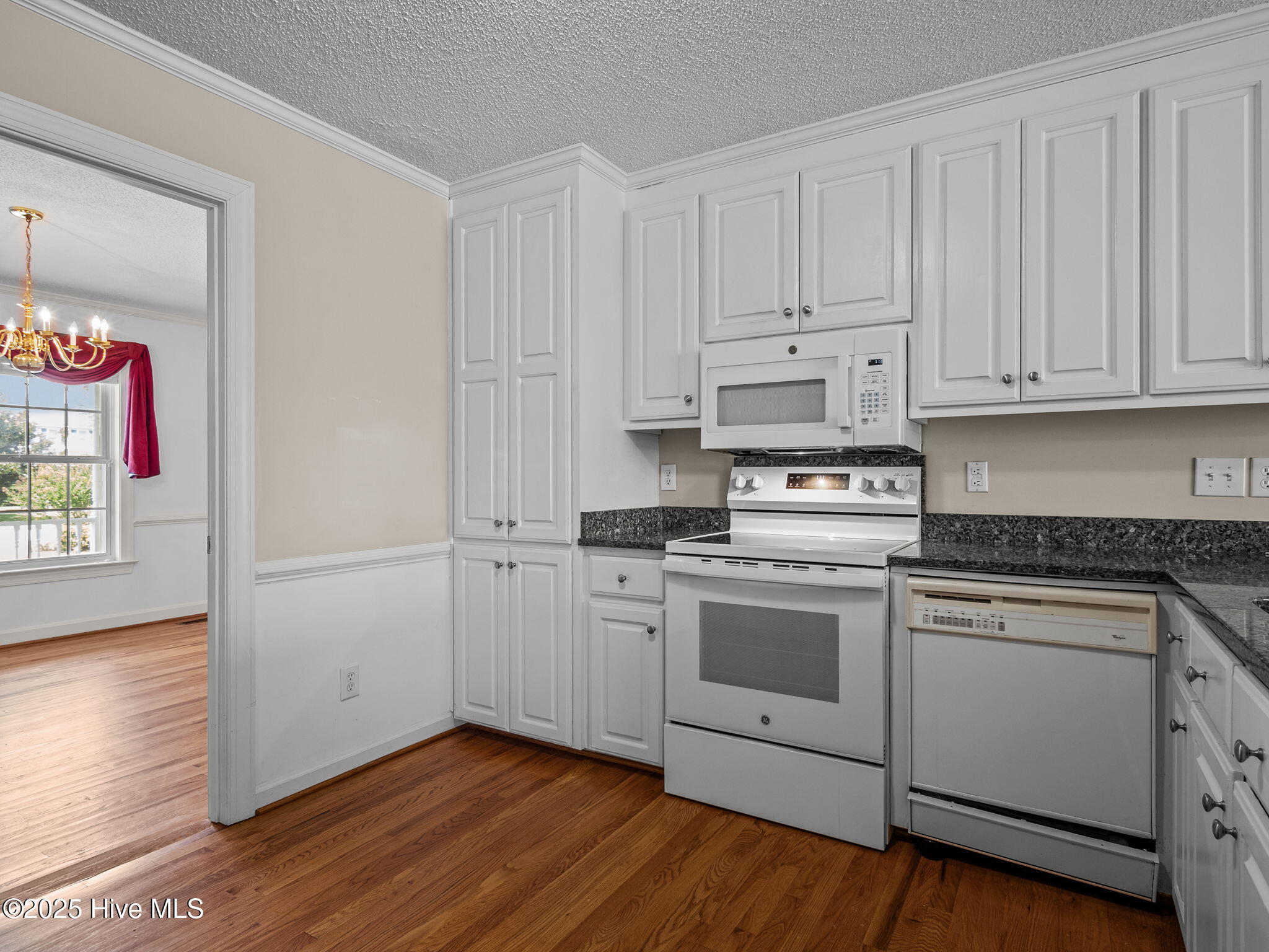 100534151 | Photo 10