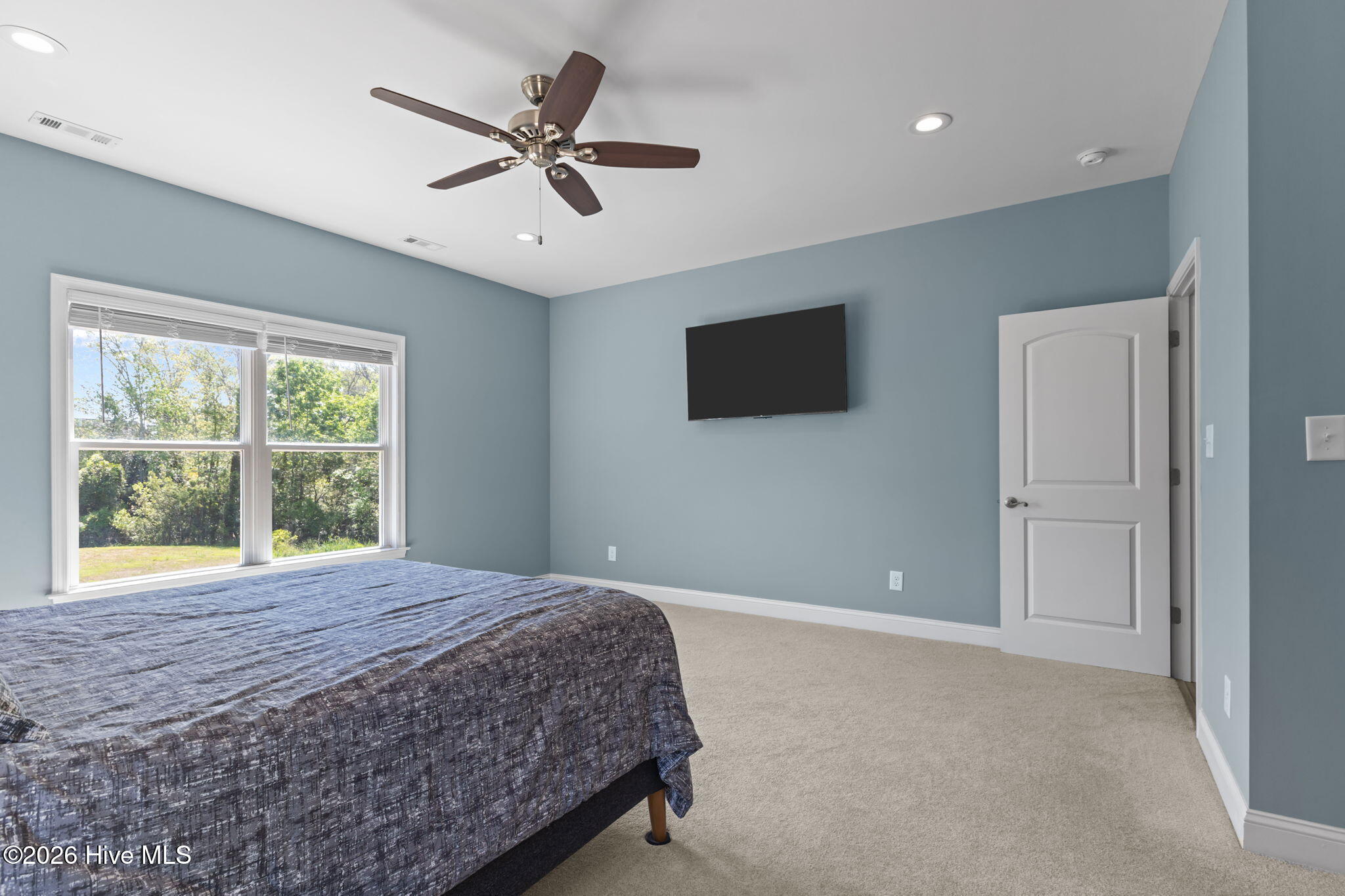109 Fawn Creek Court, Cedar Point, NC, 28584