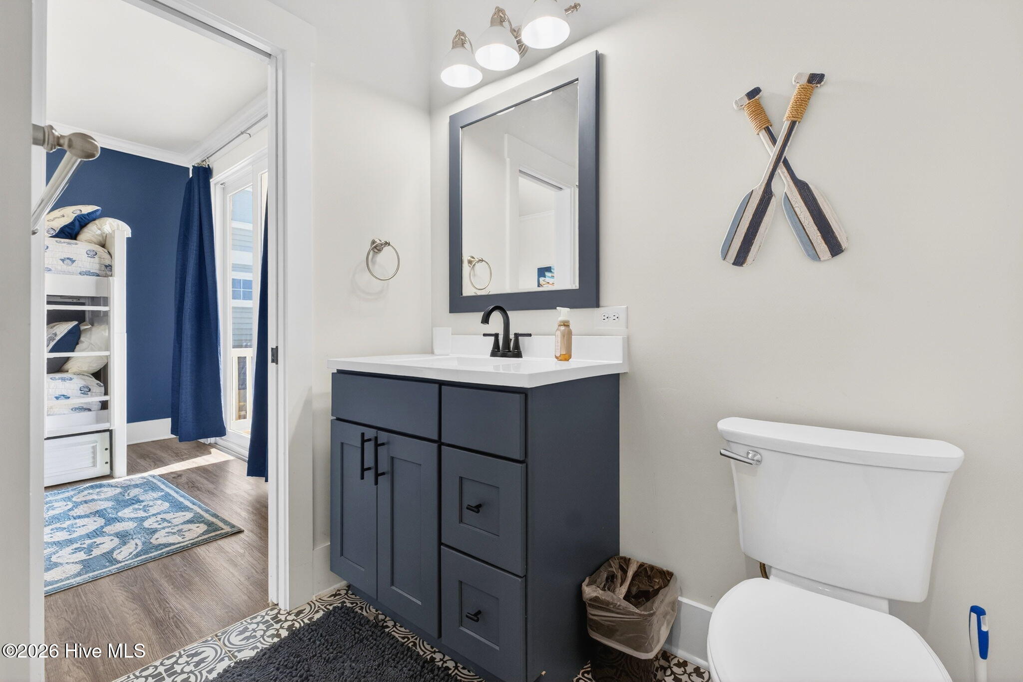 100554481 | Photo 37