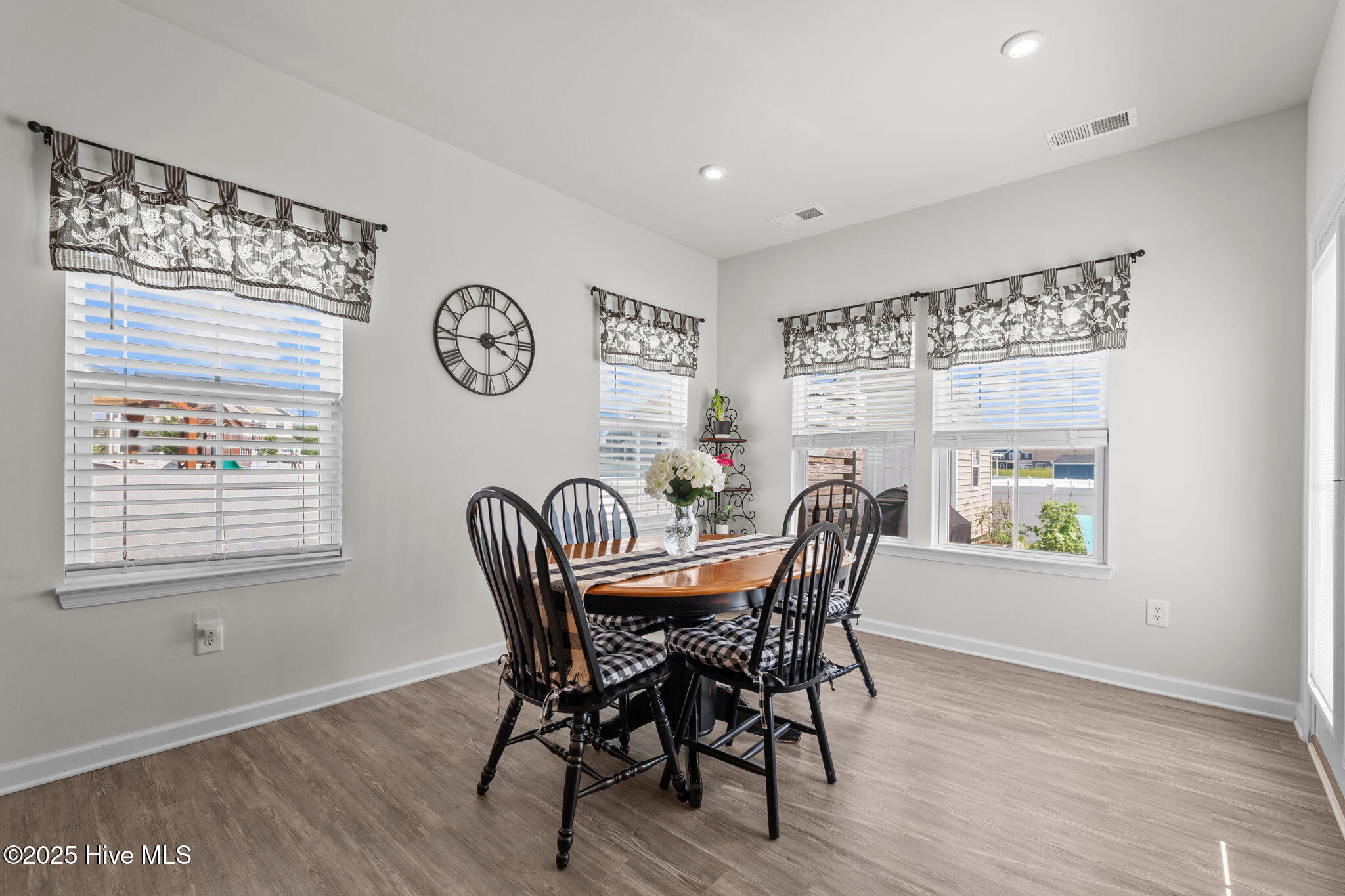 38-web-or-mls-_Y9A9490