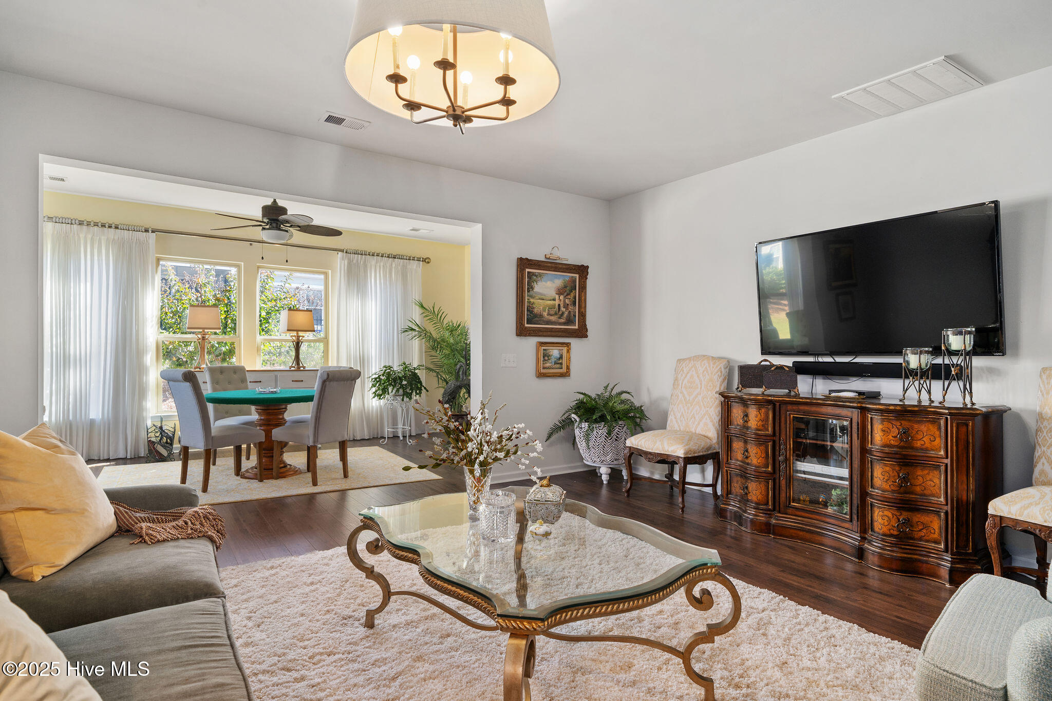 100522757 | Photo 18