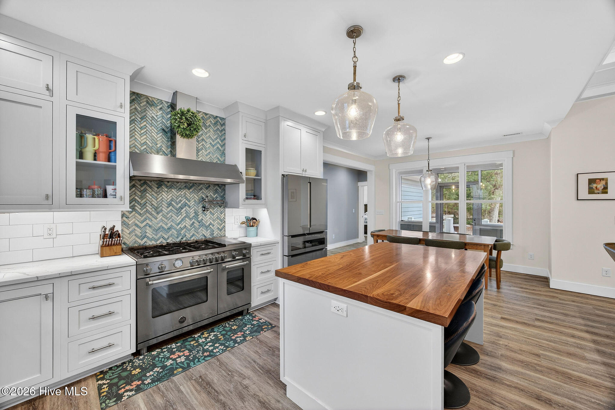 100555452 | Photo 16