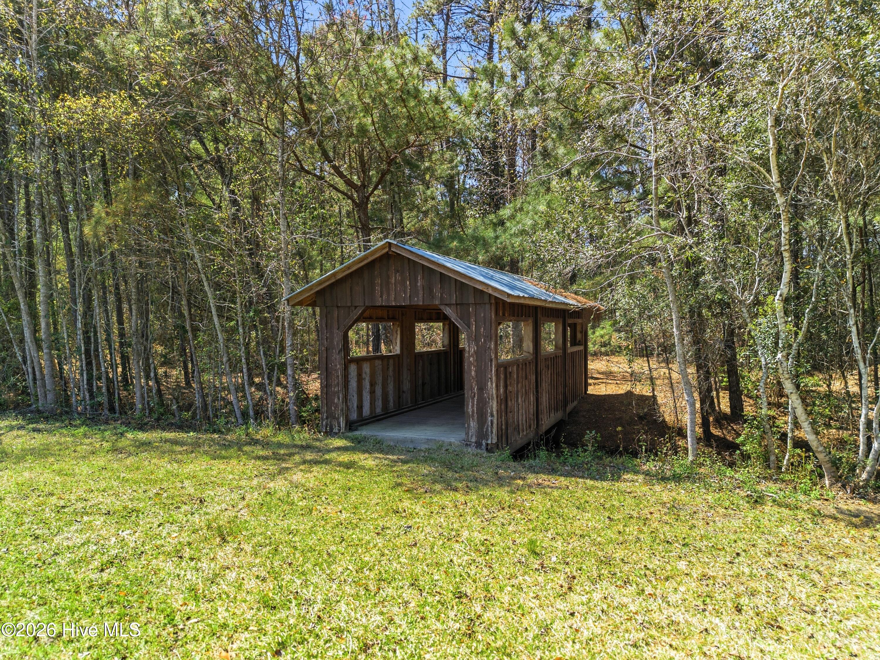 100564216 | Photo 52