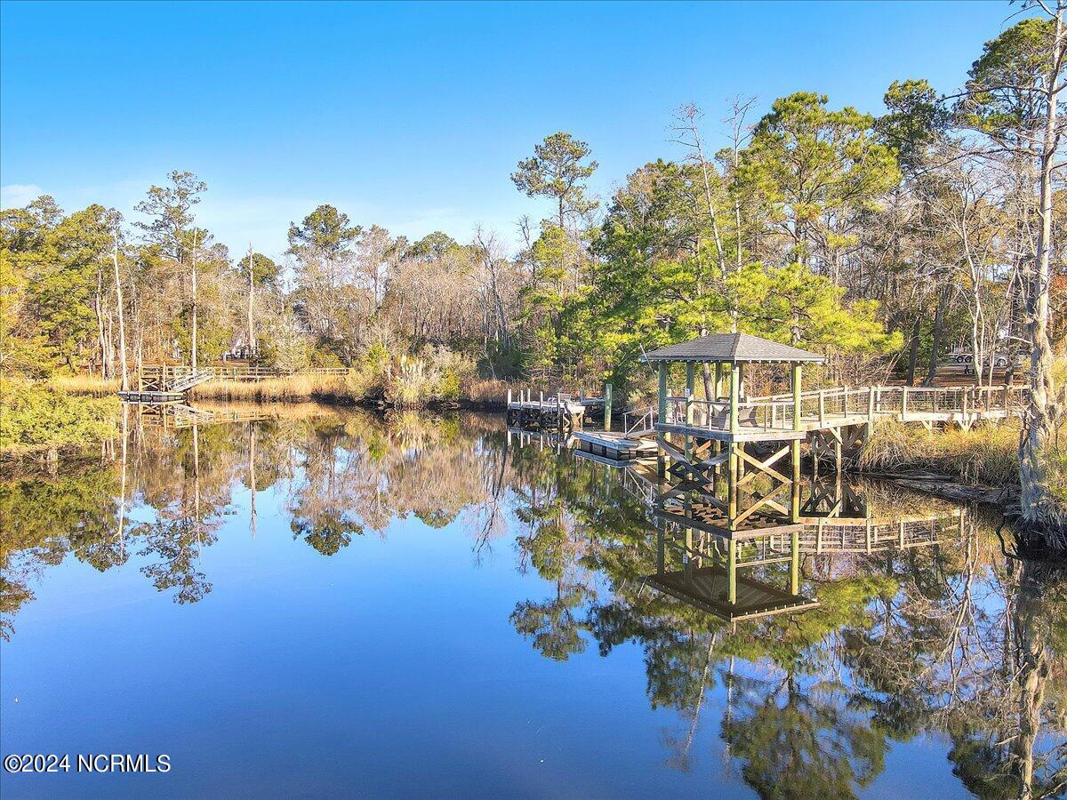 100535365 | Photo 63