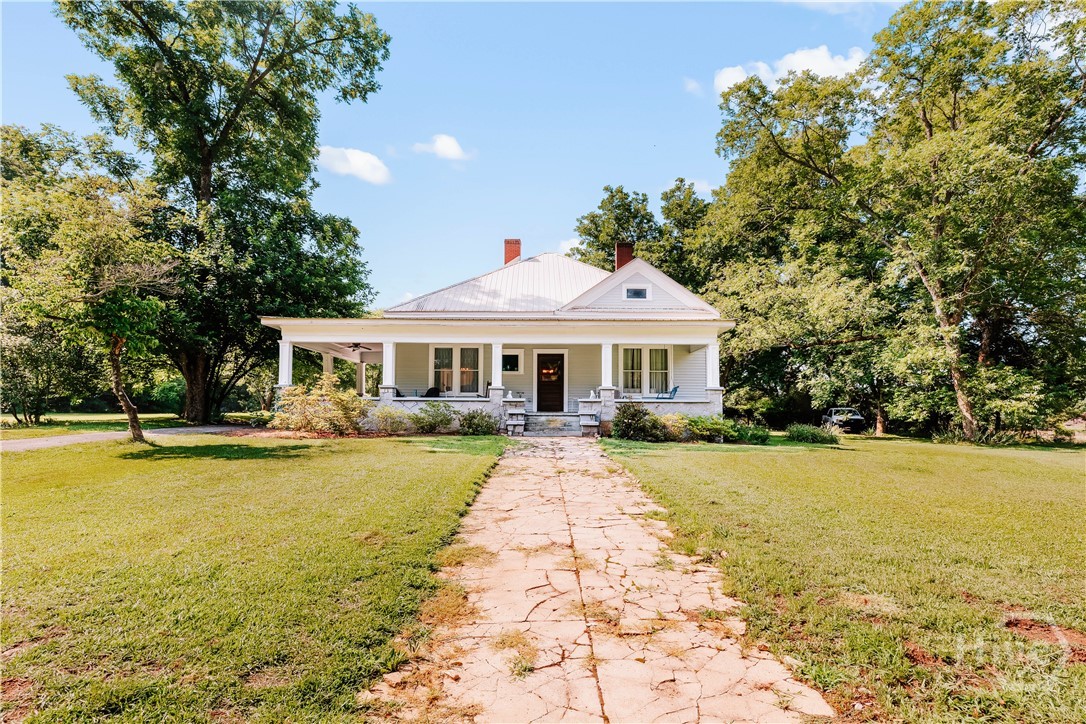 670 S Railroad Avenue