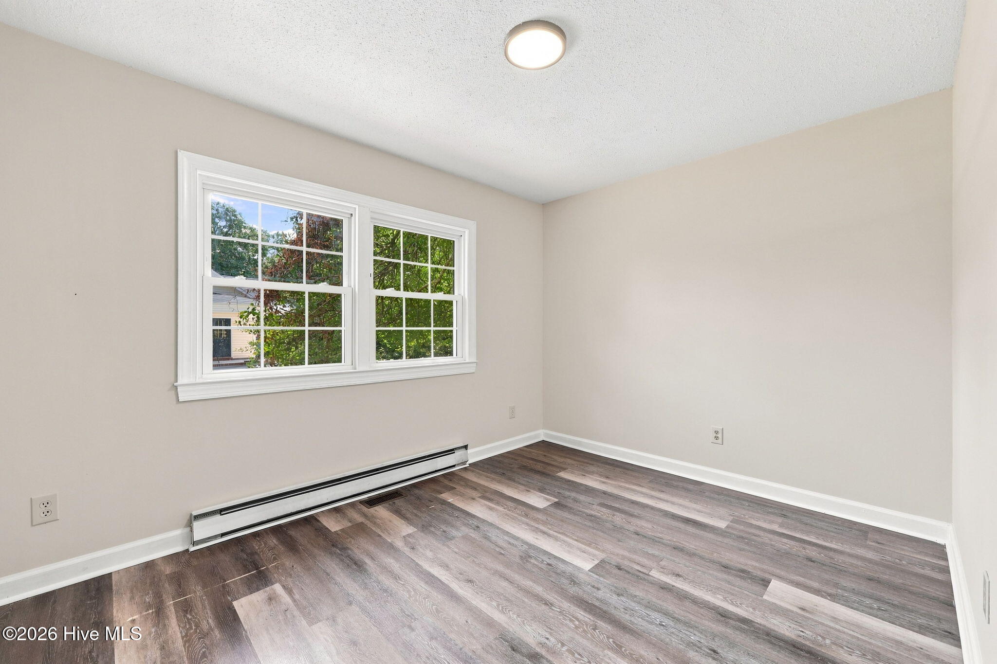 2554 Forest 