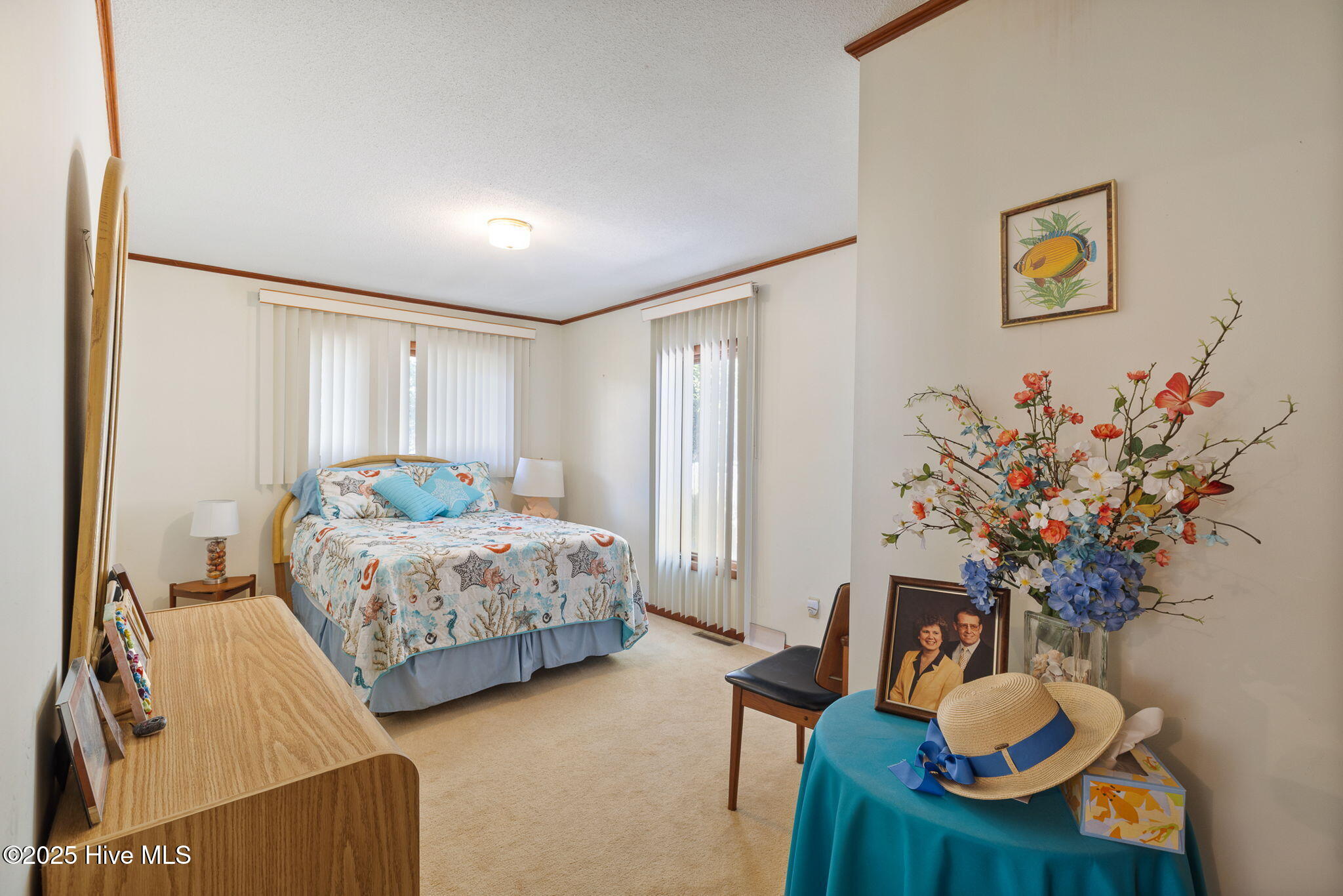 100531930 | Photo 40