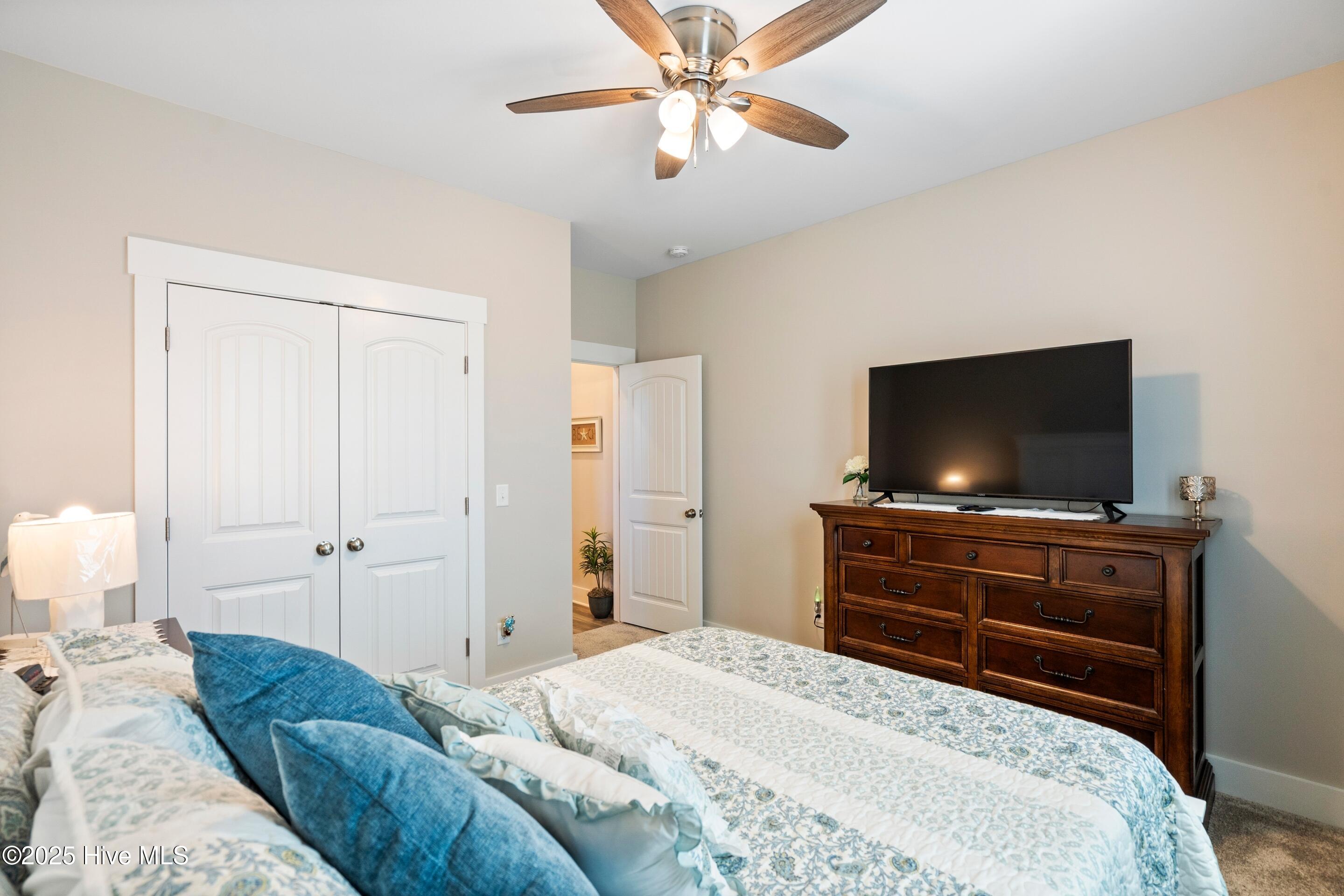 100538815 | Photo 27