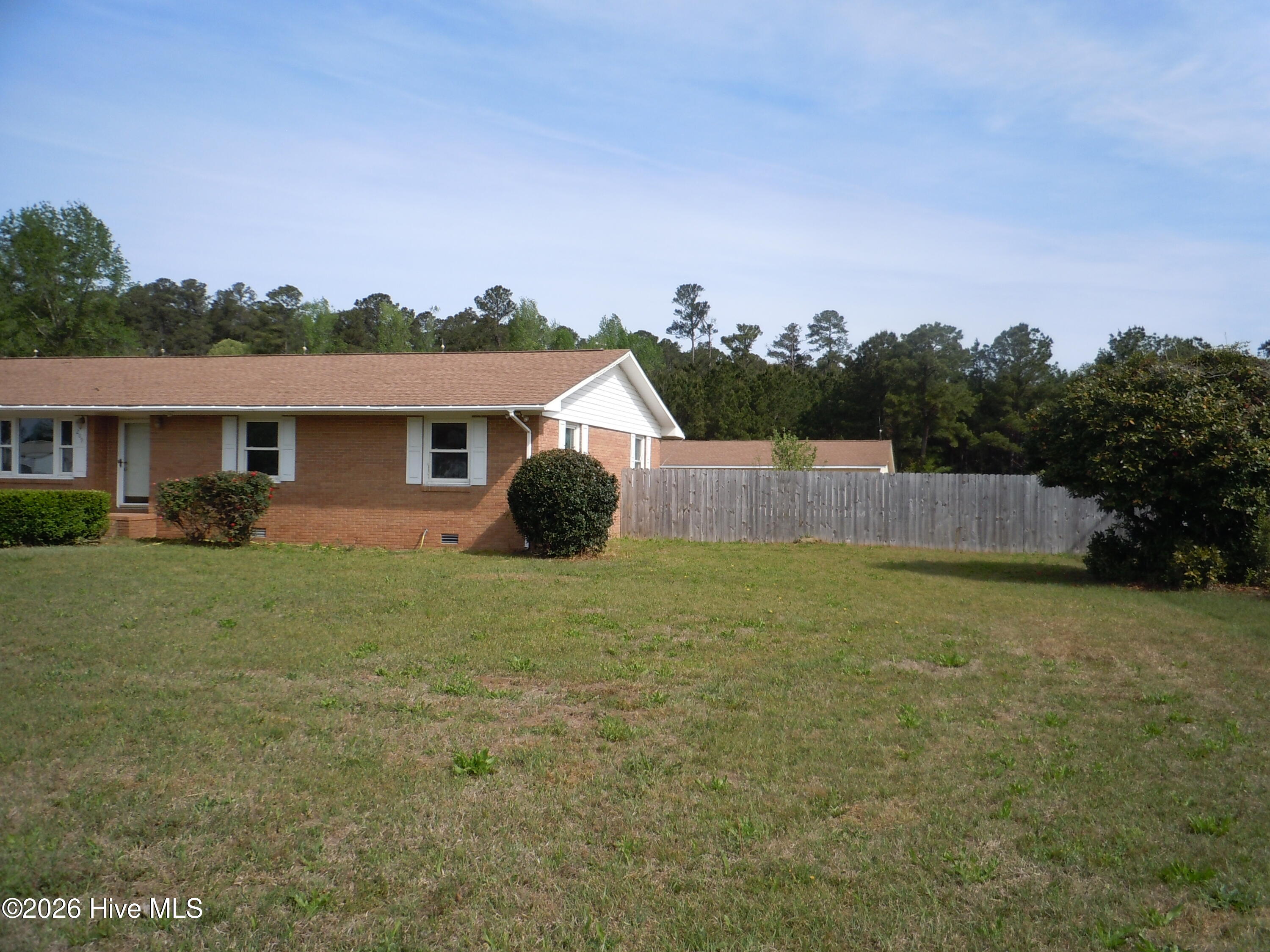 100565752 | Photo 66