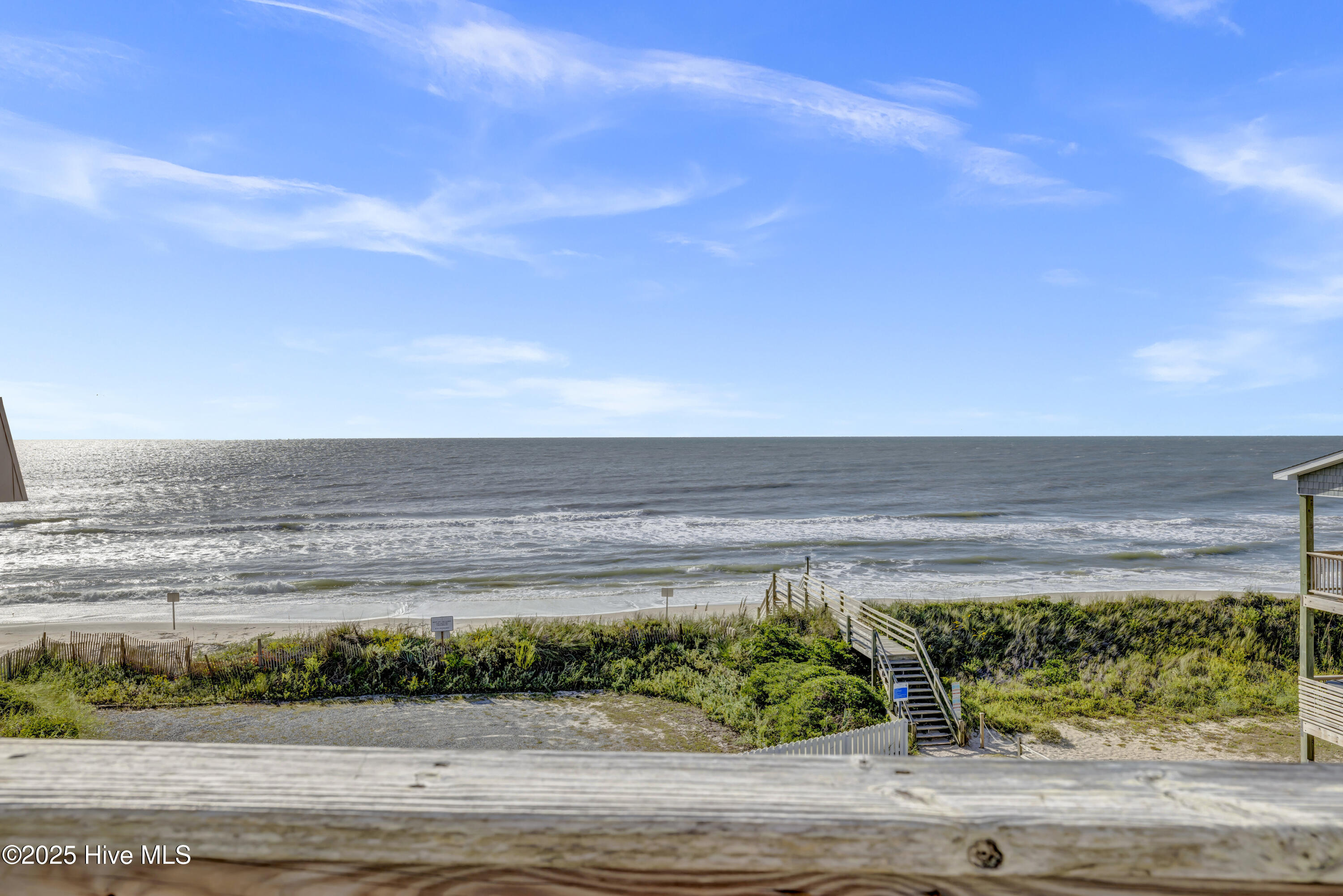 100535806 | Photo 16