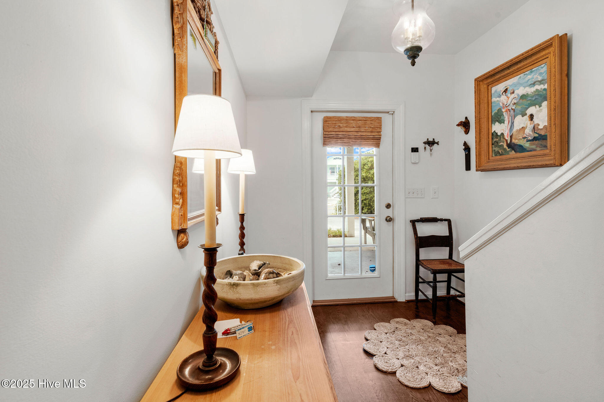 100510595 | Photo 33