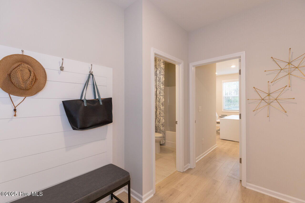 100507408 | Photo 32