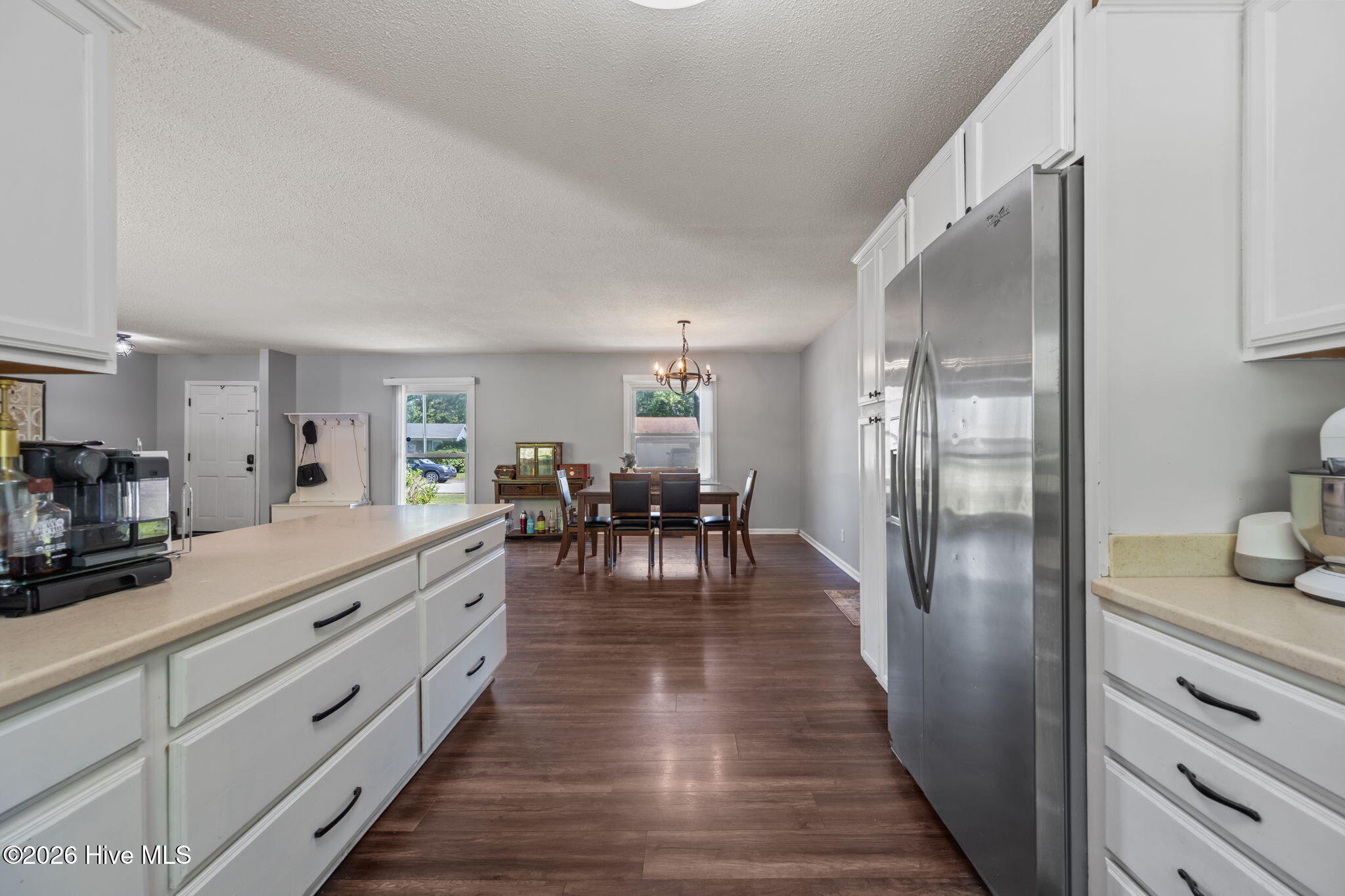 100569028 | Photo 29